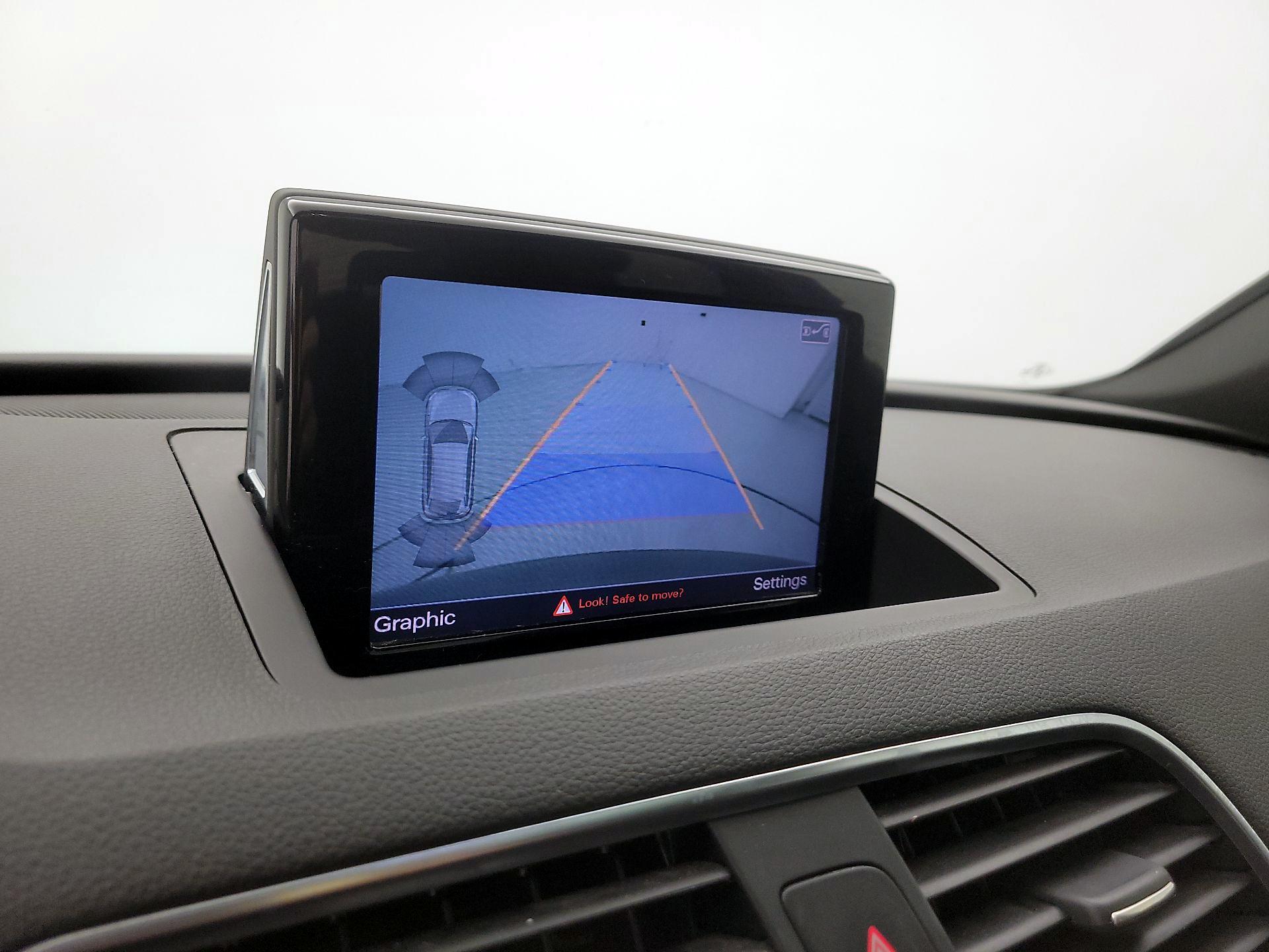 Thumbnail: 2018 Audi Q3 - 15