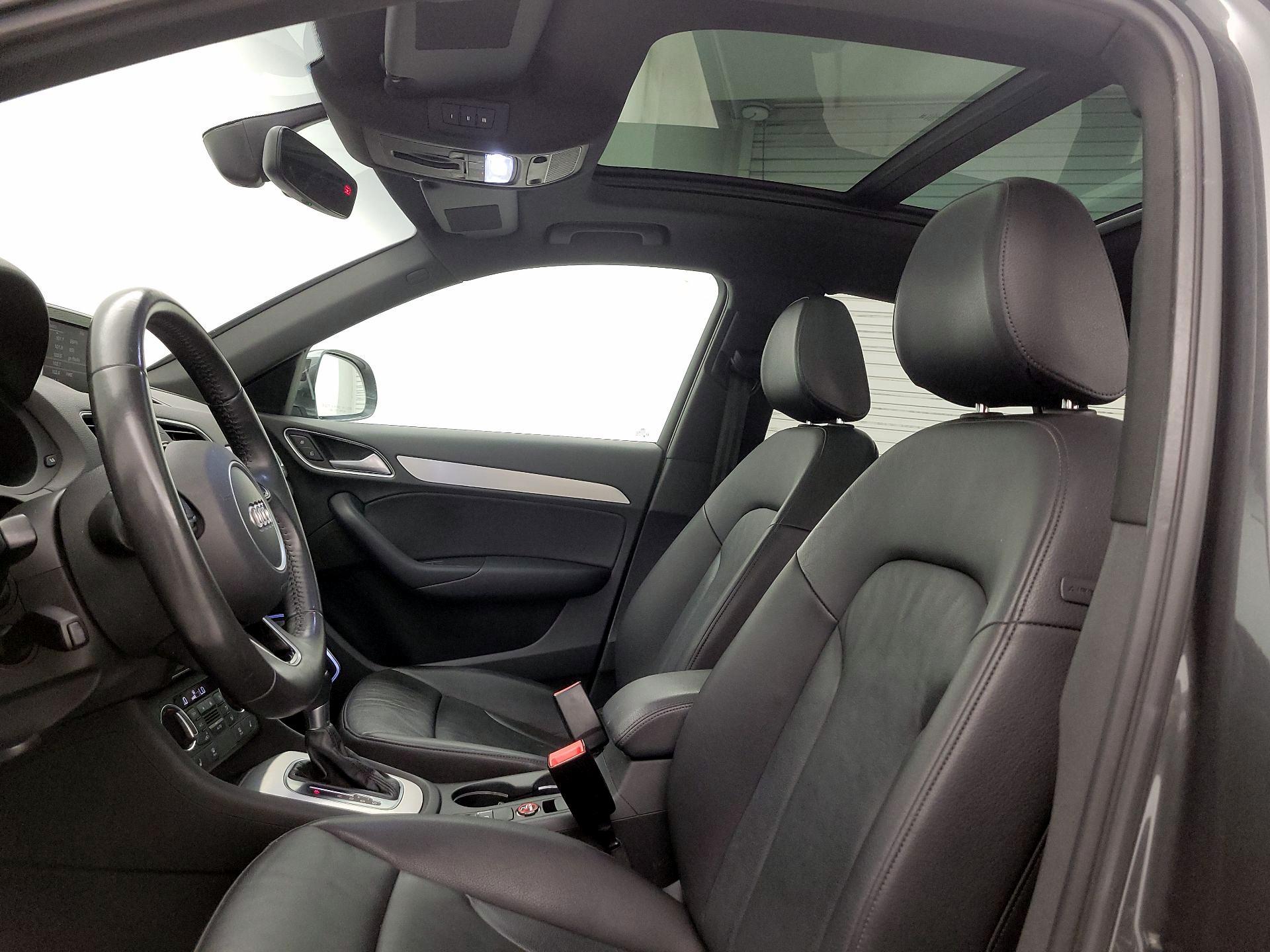 Thumbnail: 2018 Audi Q3 - 20