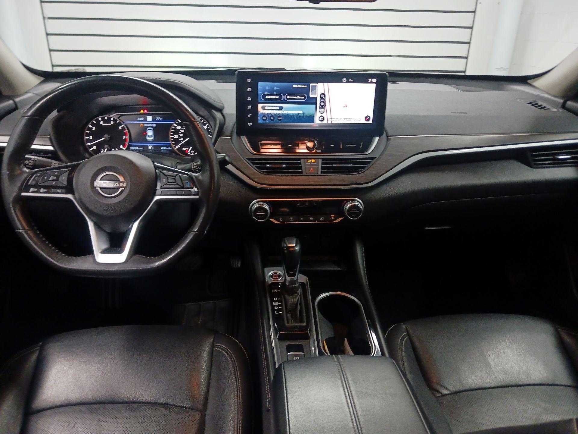 Thumbnail: 2023 Nissan Altima - 9