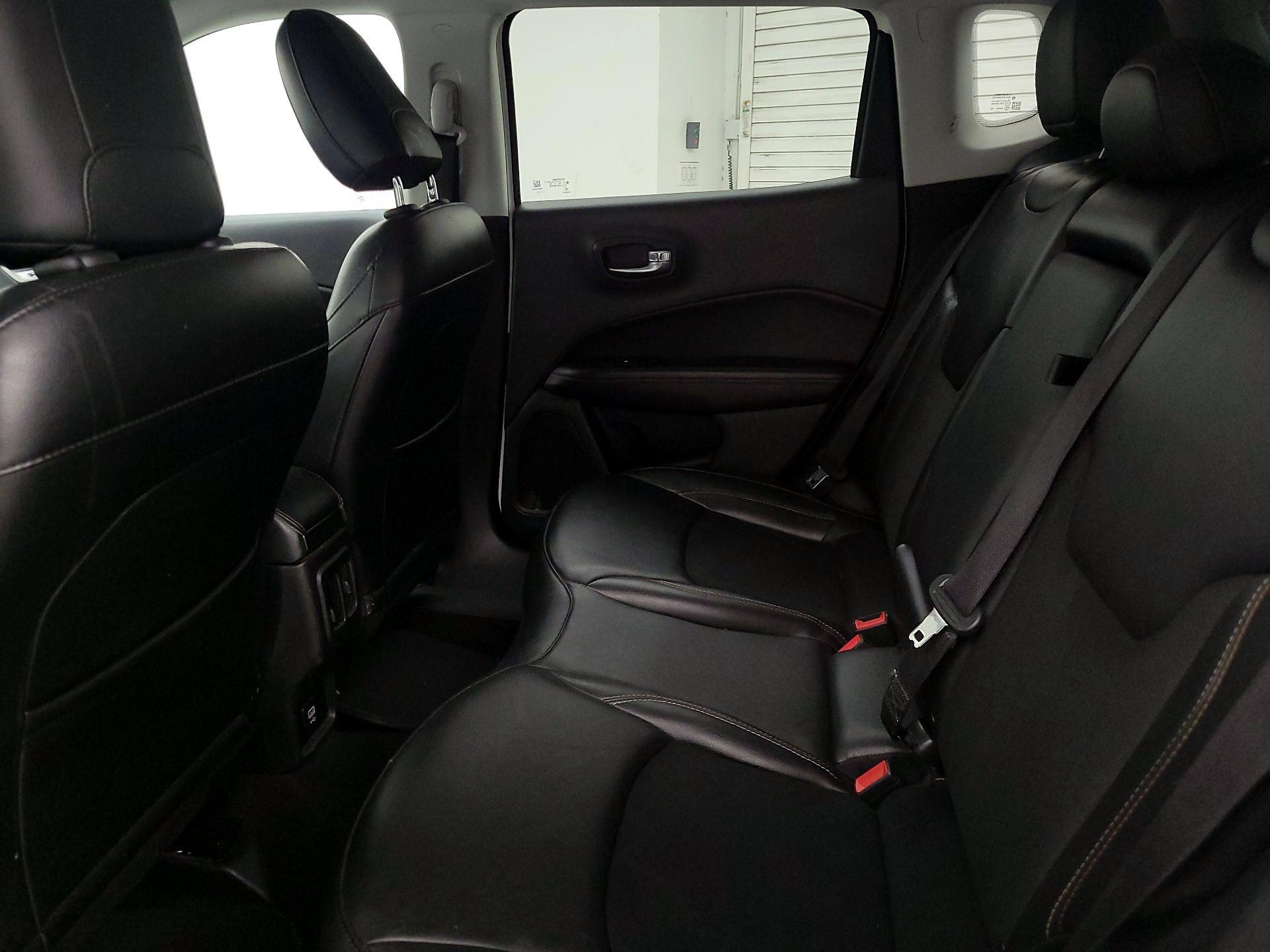 Thumbnail: 2020 Jeep Compass - 19