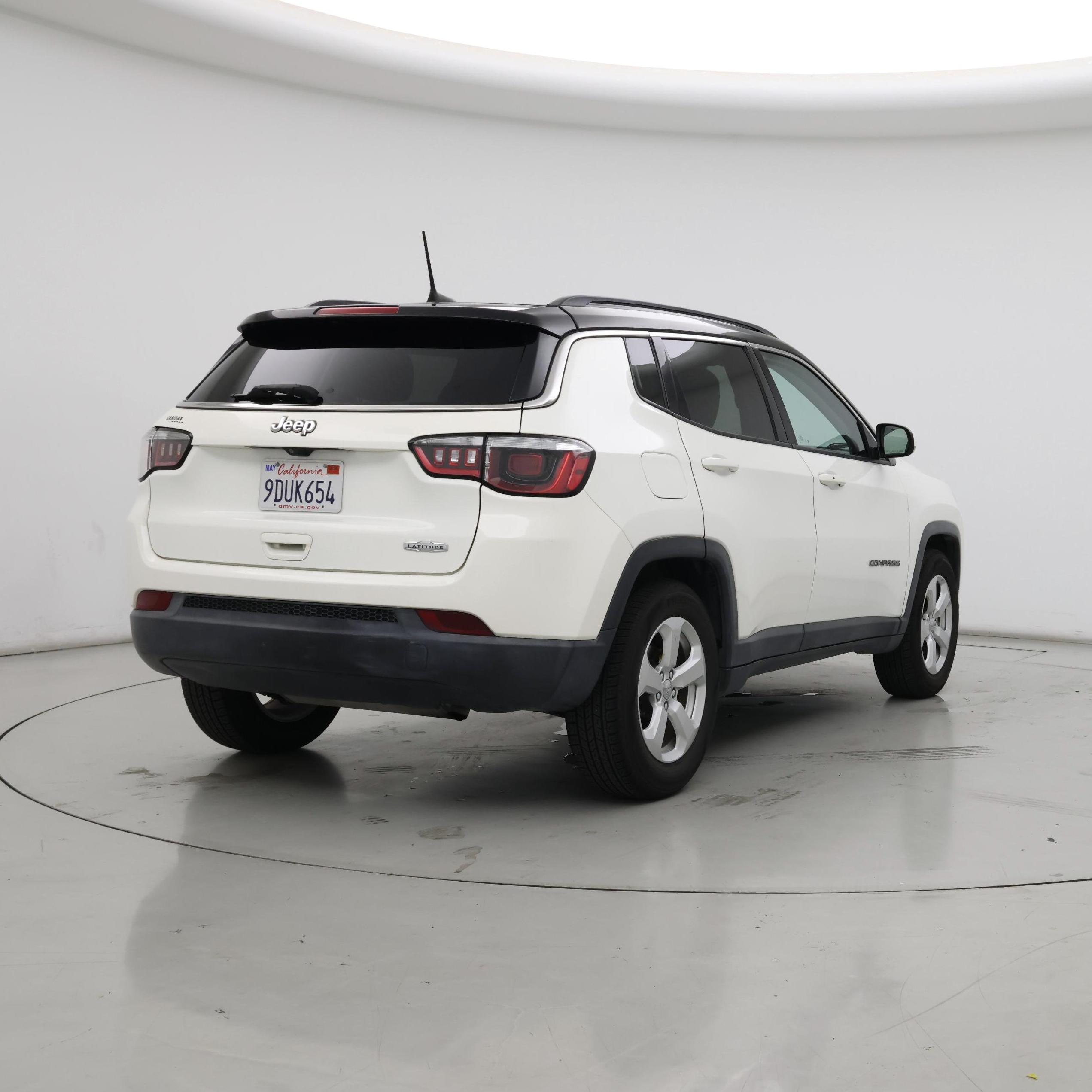 Thumbnail: 2020 Jeep Compass - 8