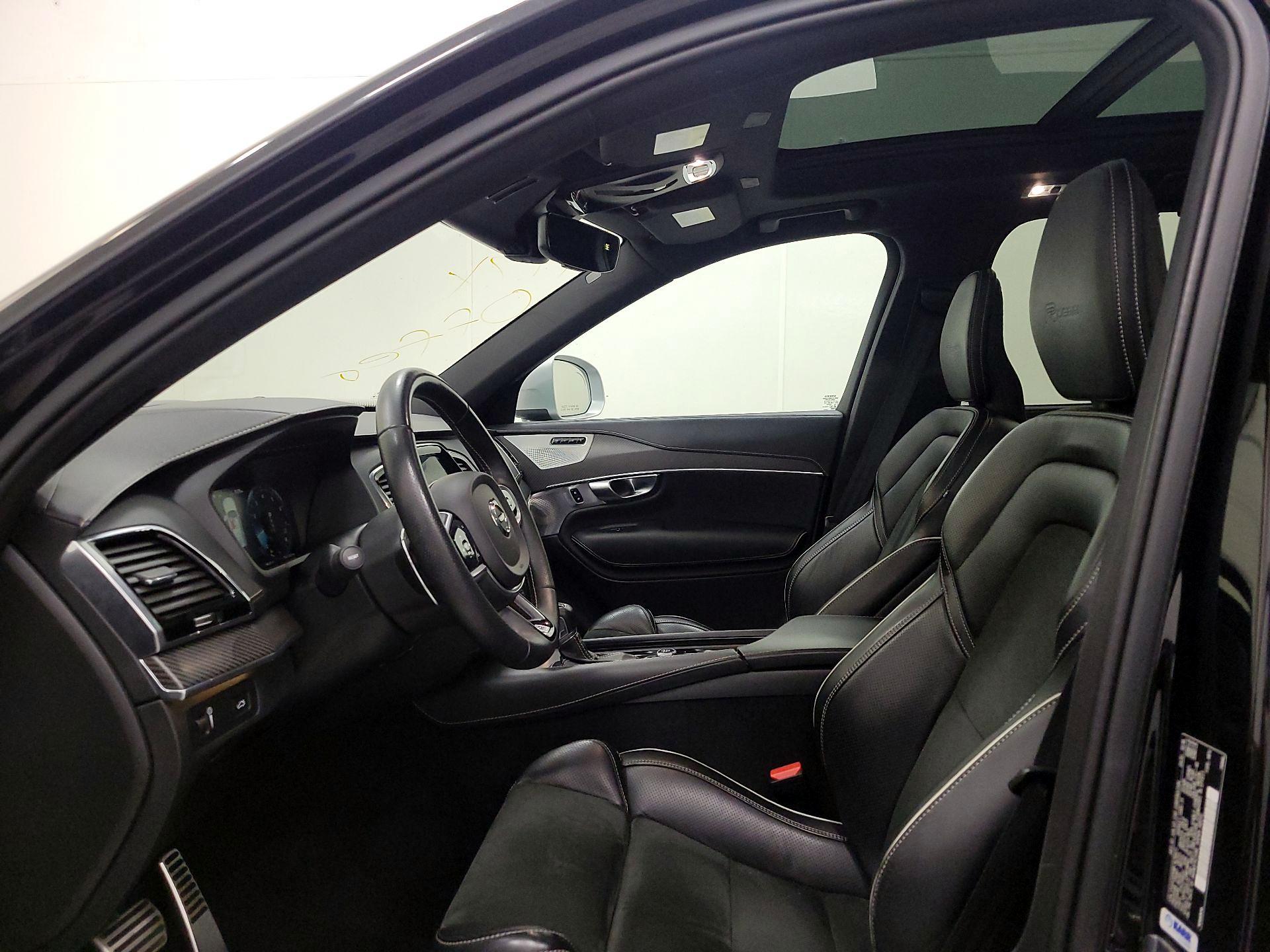 Thumbnail: 2019 Volvo XC90 - 20