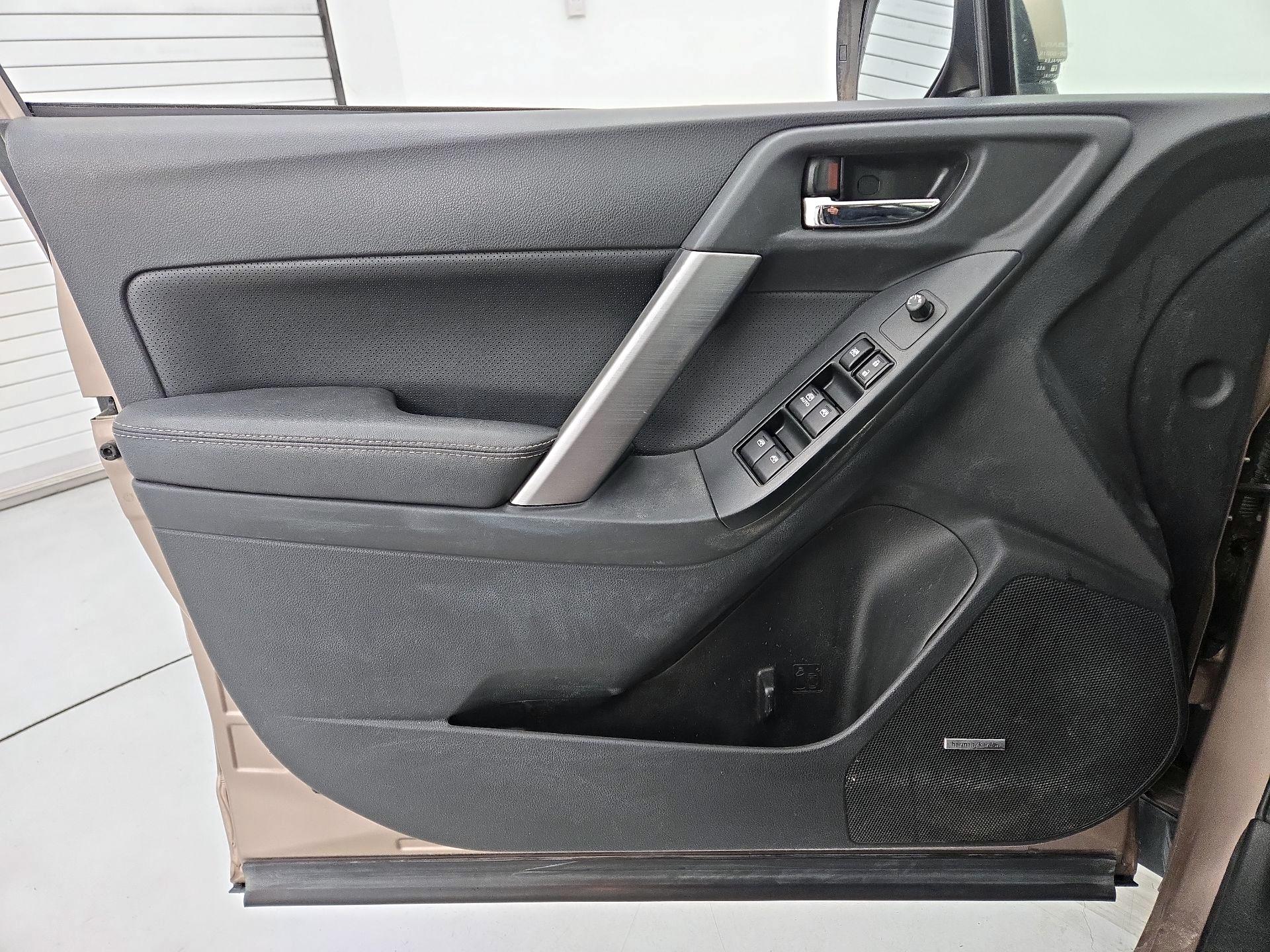 Thumbnail: 2014 Subaru Forester - 12