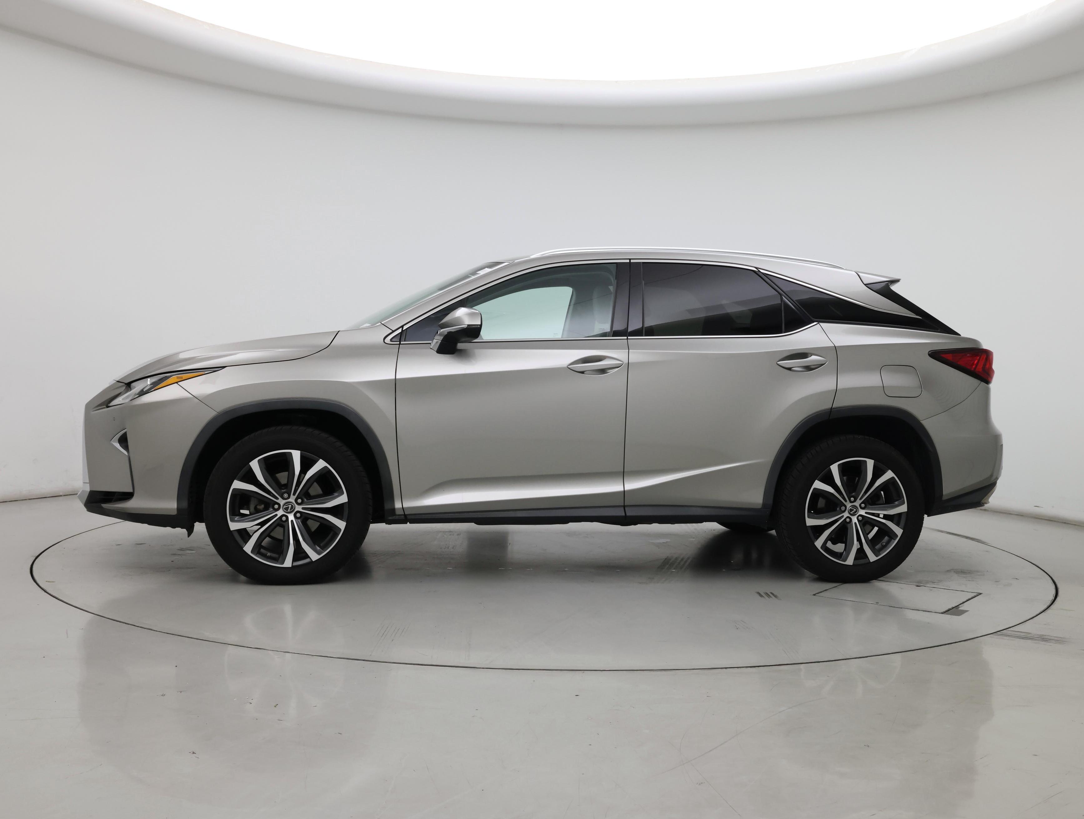 Thumbnail: 2018 Lexus RX - 3