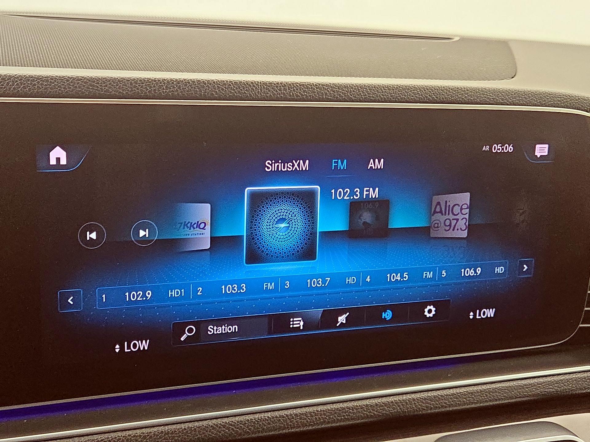 Thumbnail: 2020 Mercedes-Benz GLE - 16