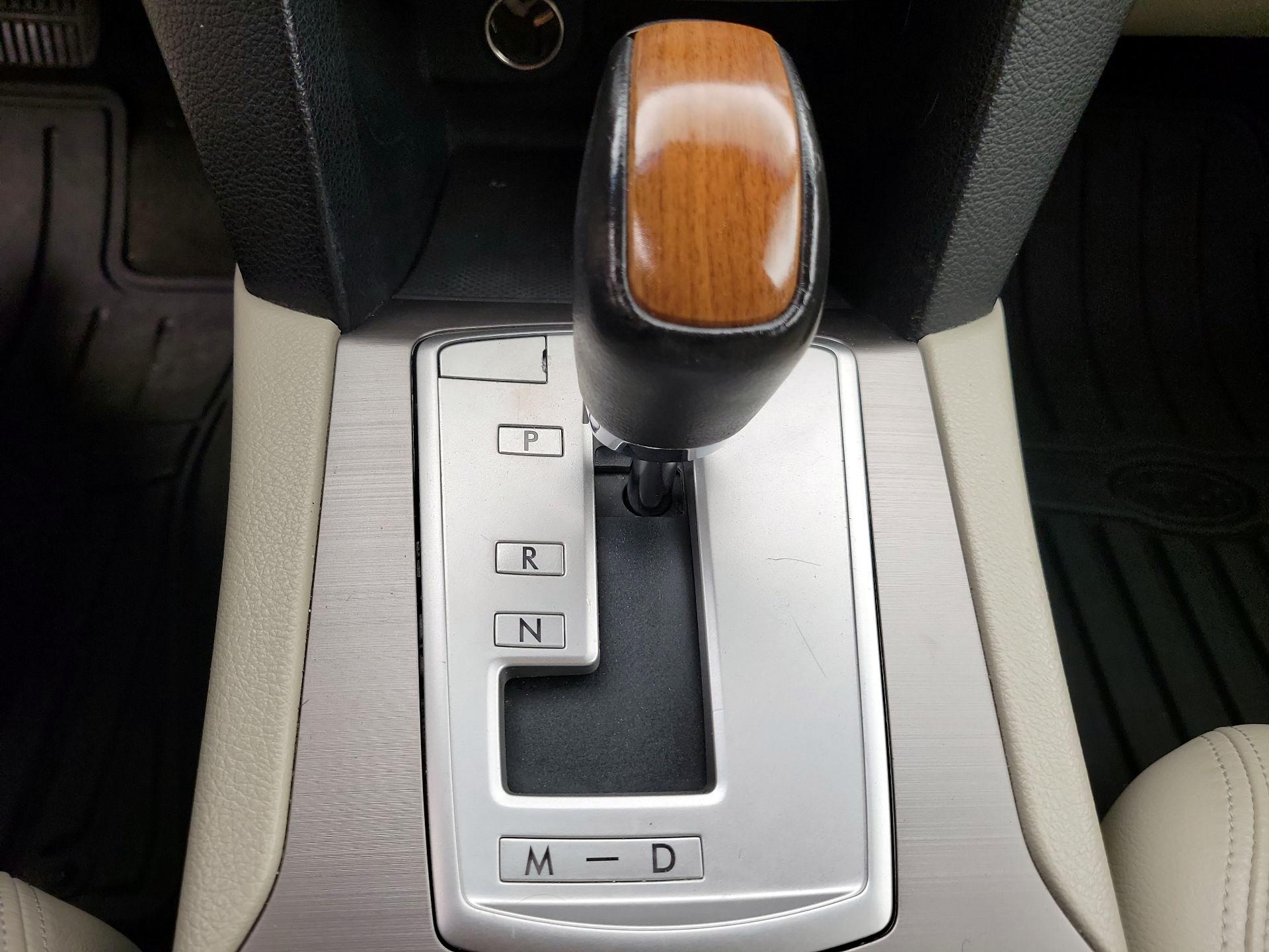 Thumbnail: 2014 Subaru Outback - 17