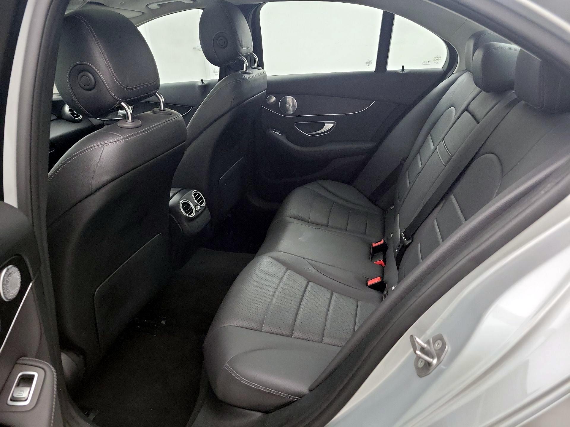 Thumbnail: 2021 Mercedes-Benz C-Class - 20