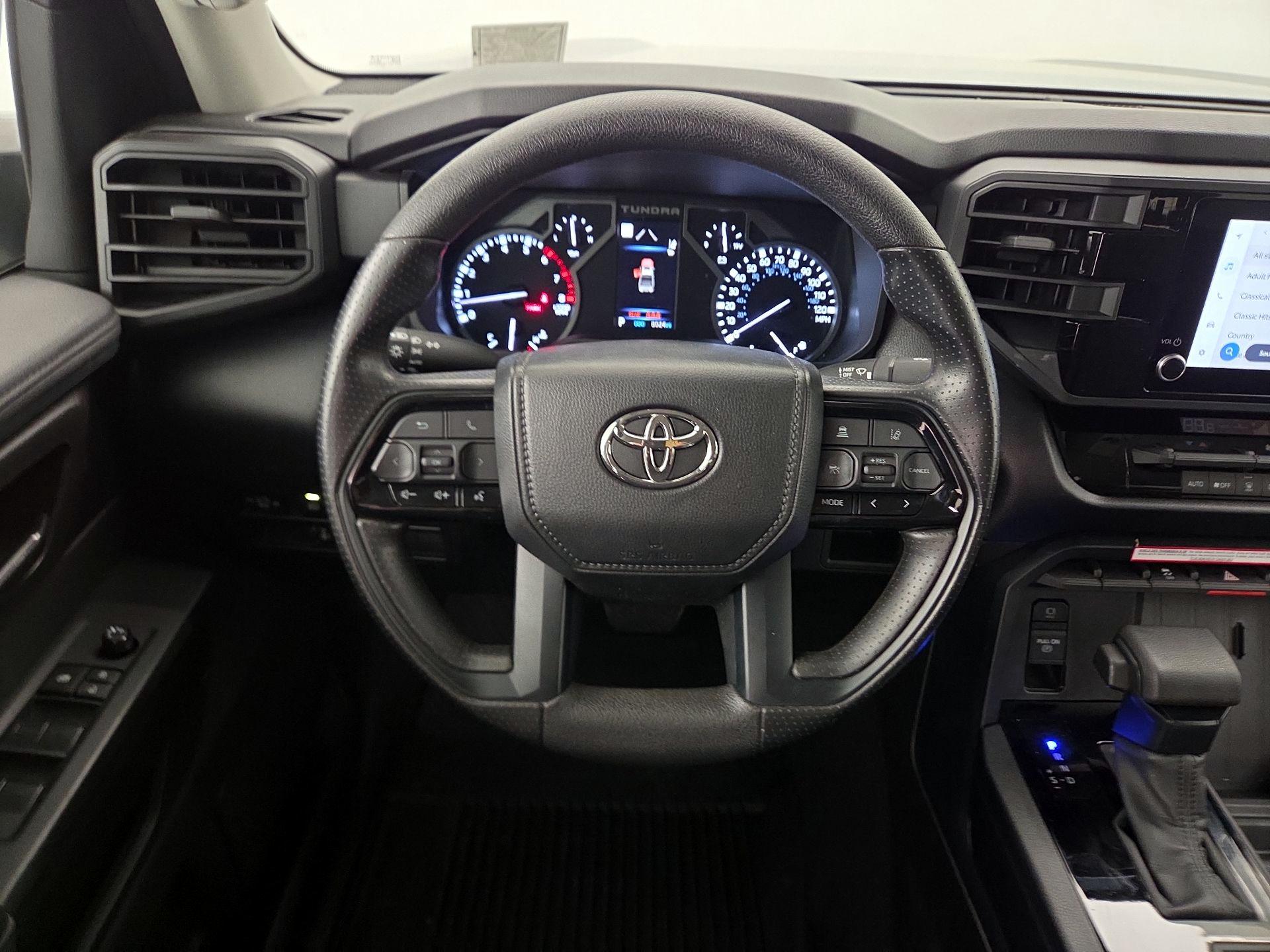 Thumbnail: 2024 Toyota Tundra - 10