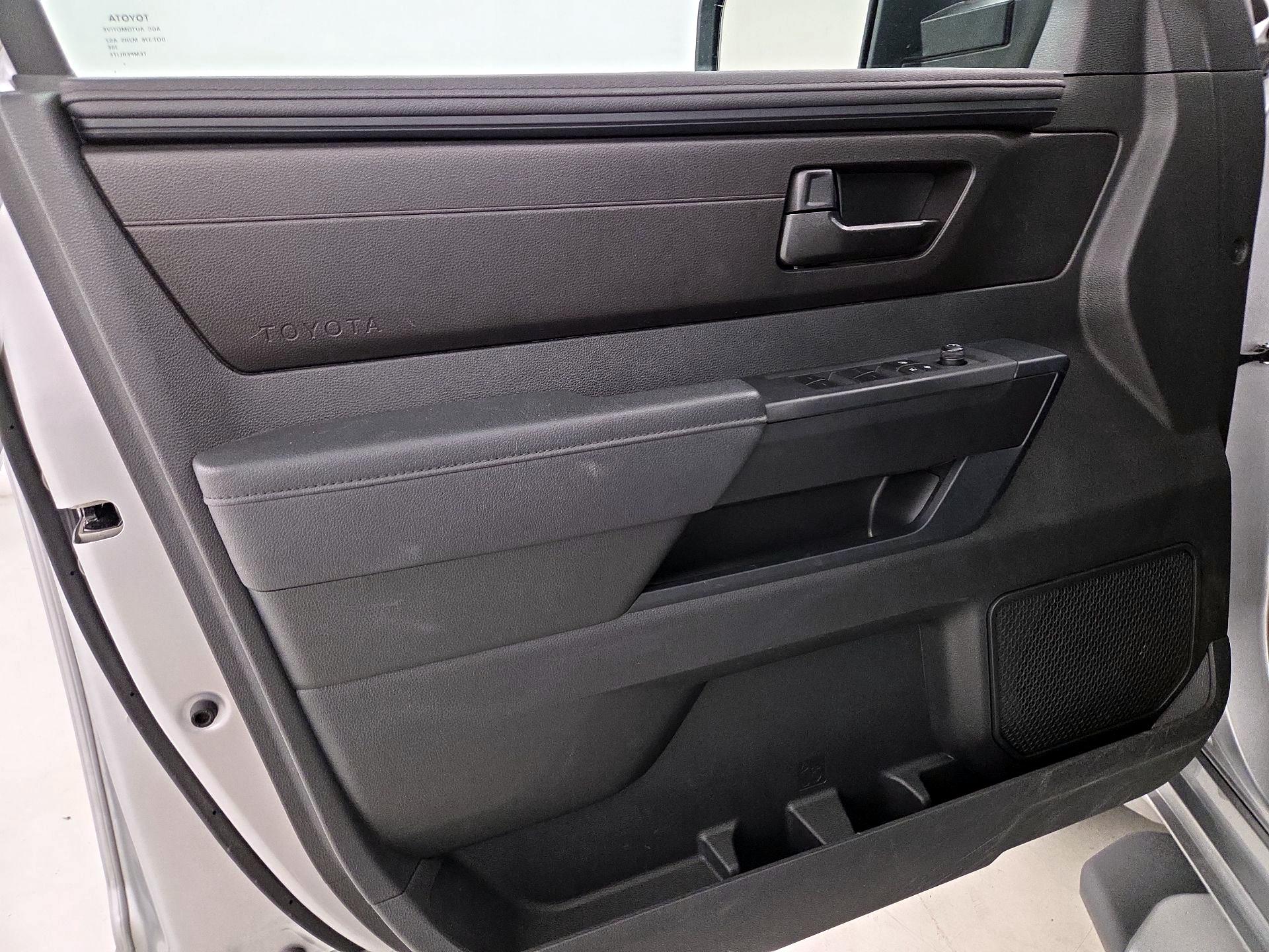 Thumbnail: 2024 Toyota Tundra - 12