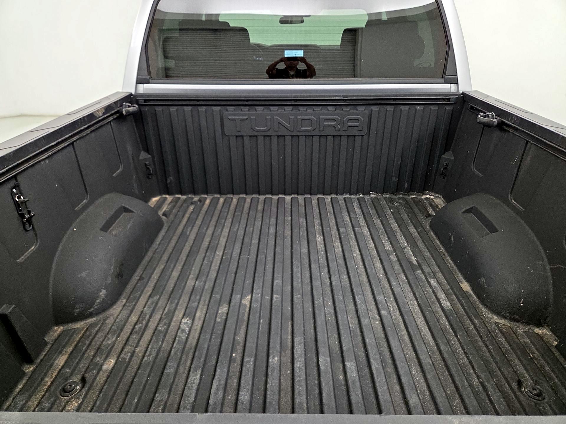 Thumbnail: 2024 Toyota Tundra - 20