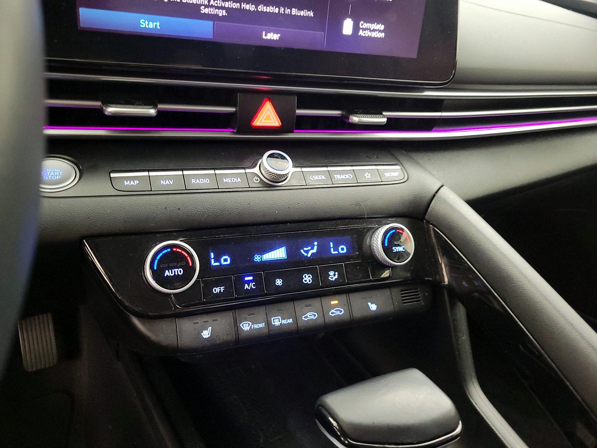 Thumbnail: 2023 Hyundai Elantra - 17