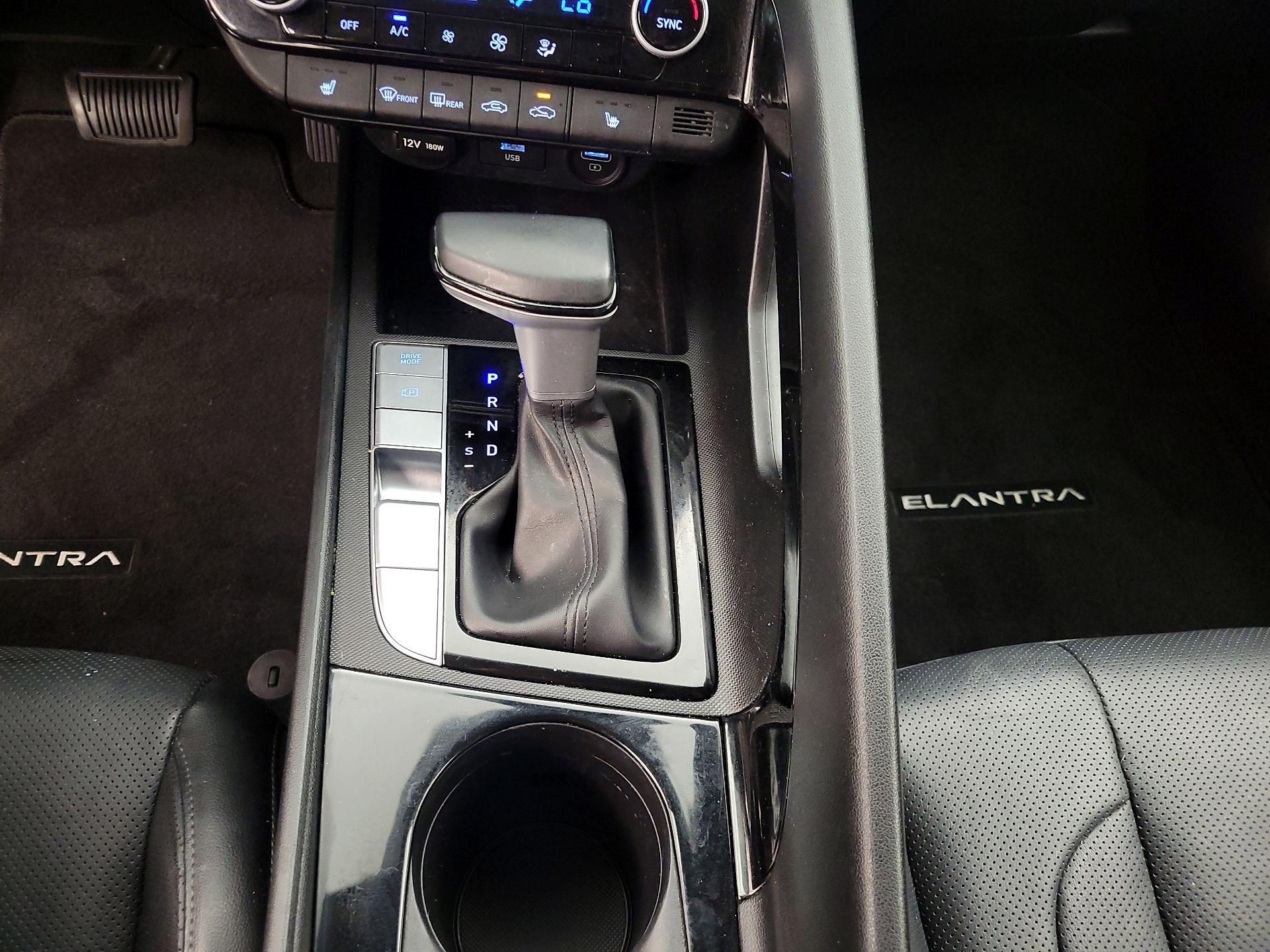 Thumbnail: 2023 Hyundai Elantra - 18