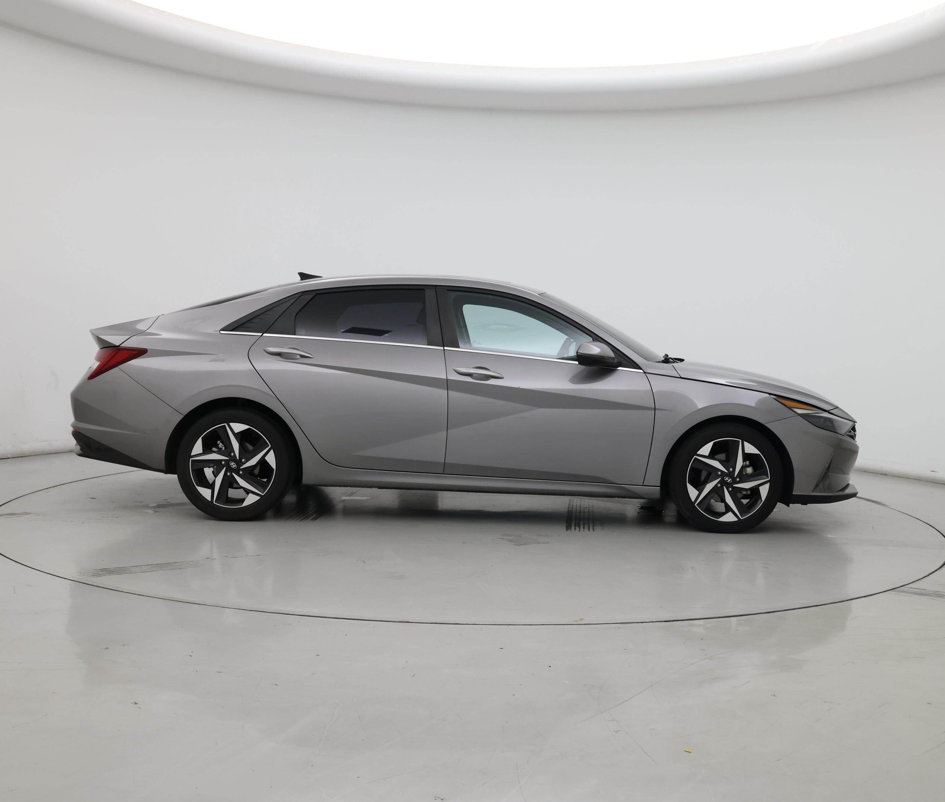 Thumbnail: 2023 Hyundai Elantra - 7