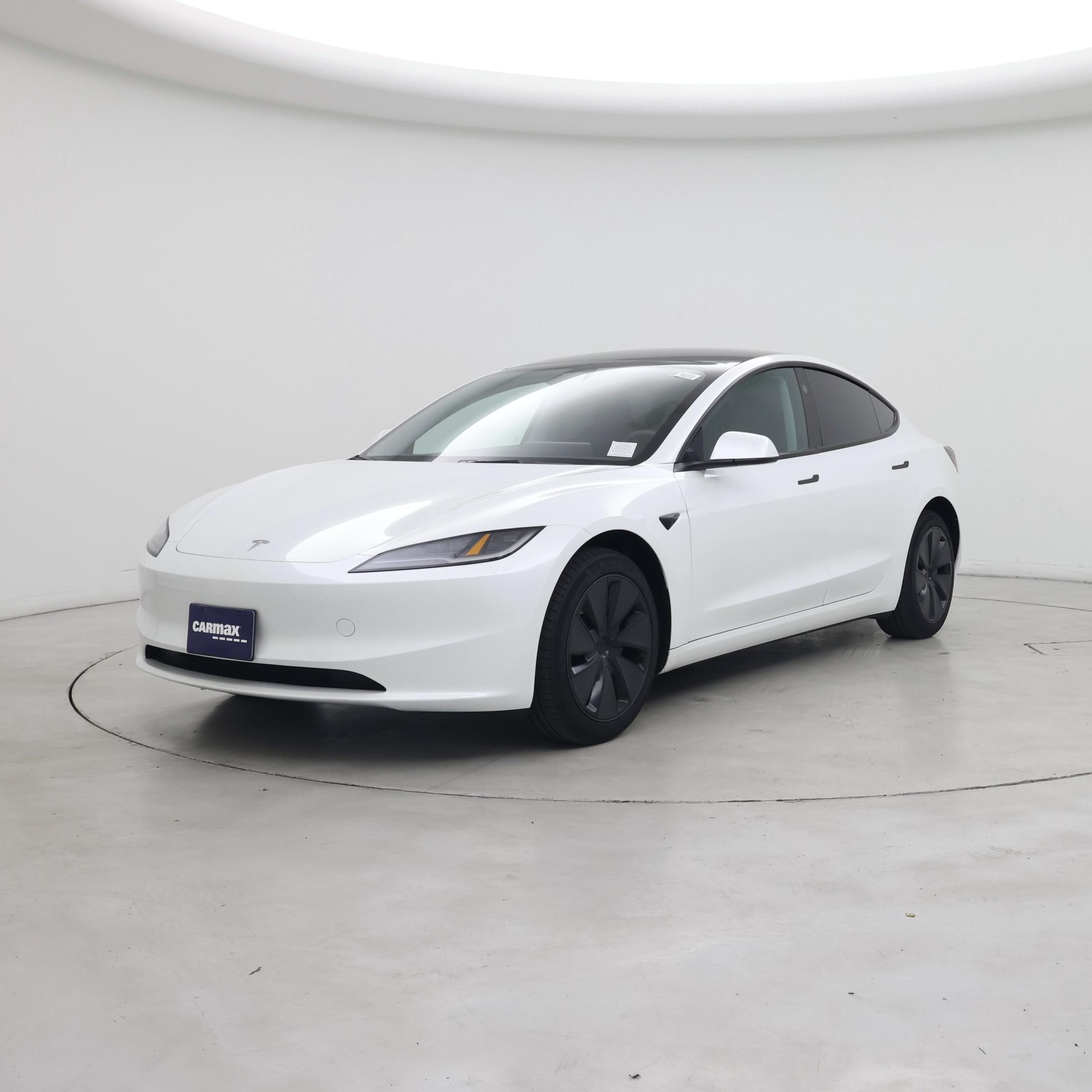 Thumbnail: 2025 Tesla Model 3 - 4