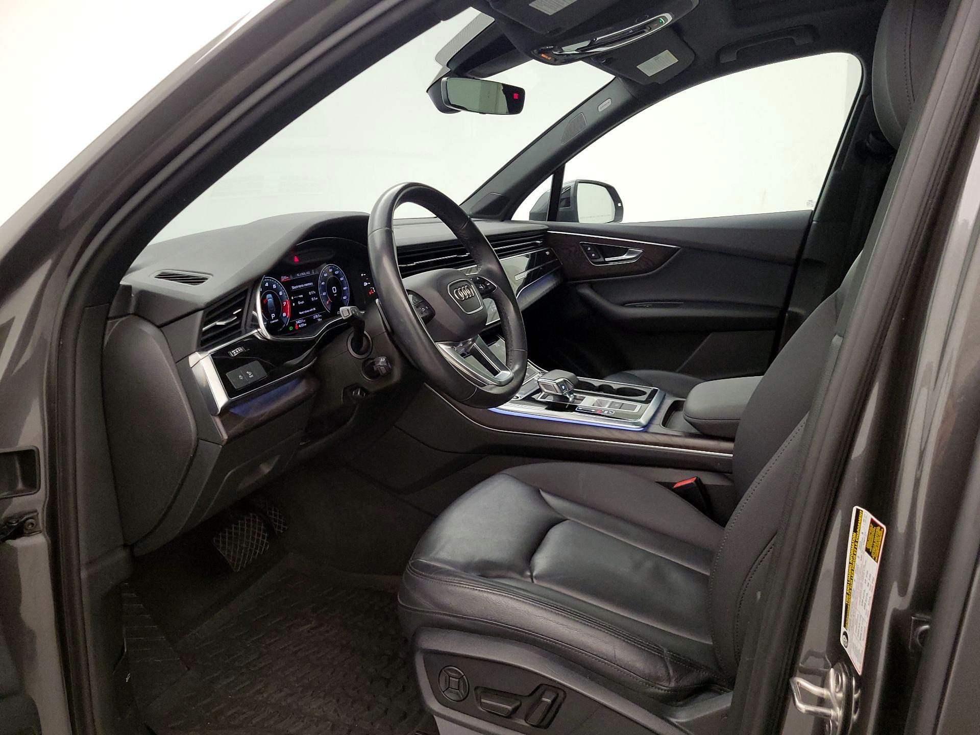 Thumbnail: 2021 Audi Q7 - 11