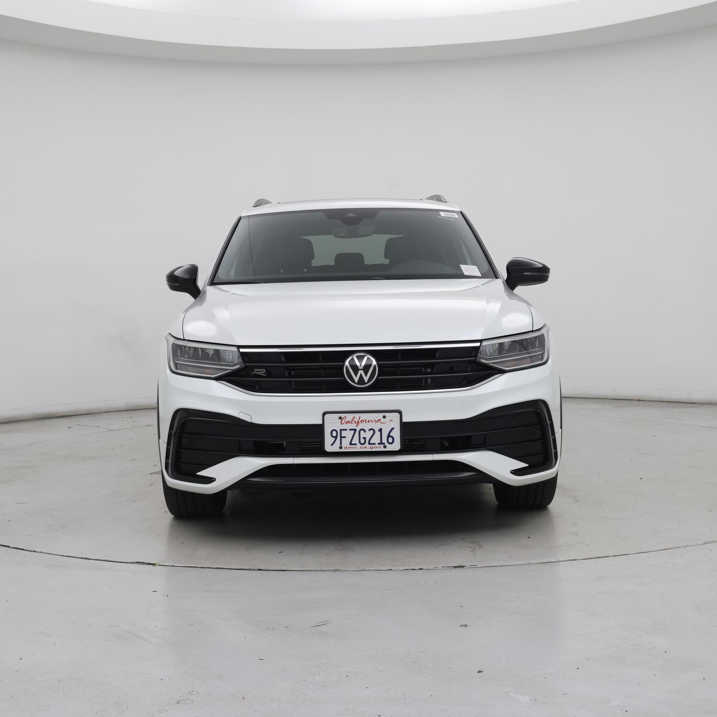 Thumbnail: 2023 Volkswagen Tiguan - 5