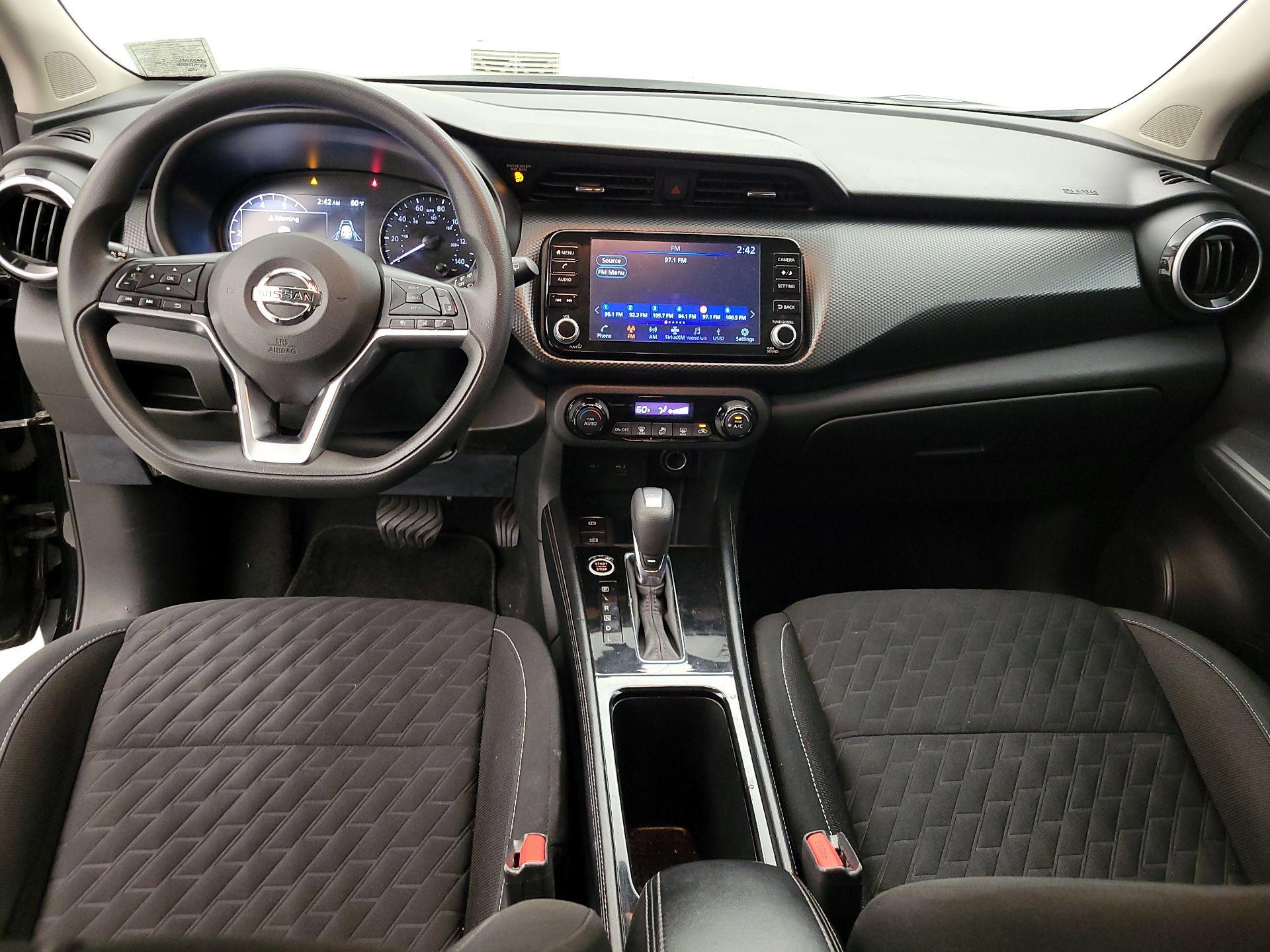 Thumbnail: 2021 Nissan Kicks - 9