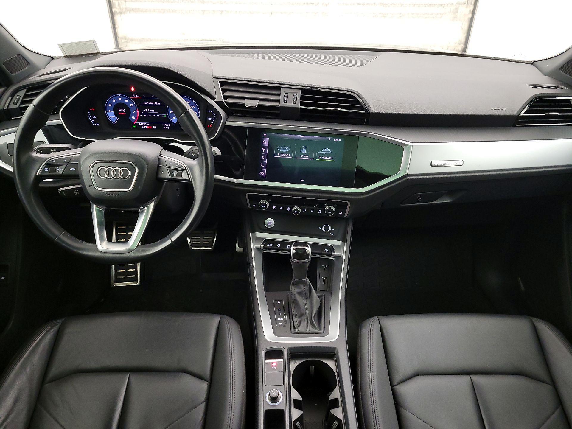 Thumbnail: 2020 Audi Q3 - 9