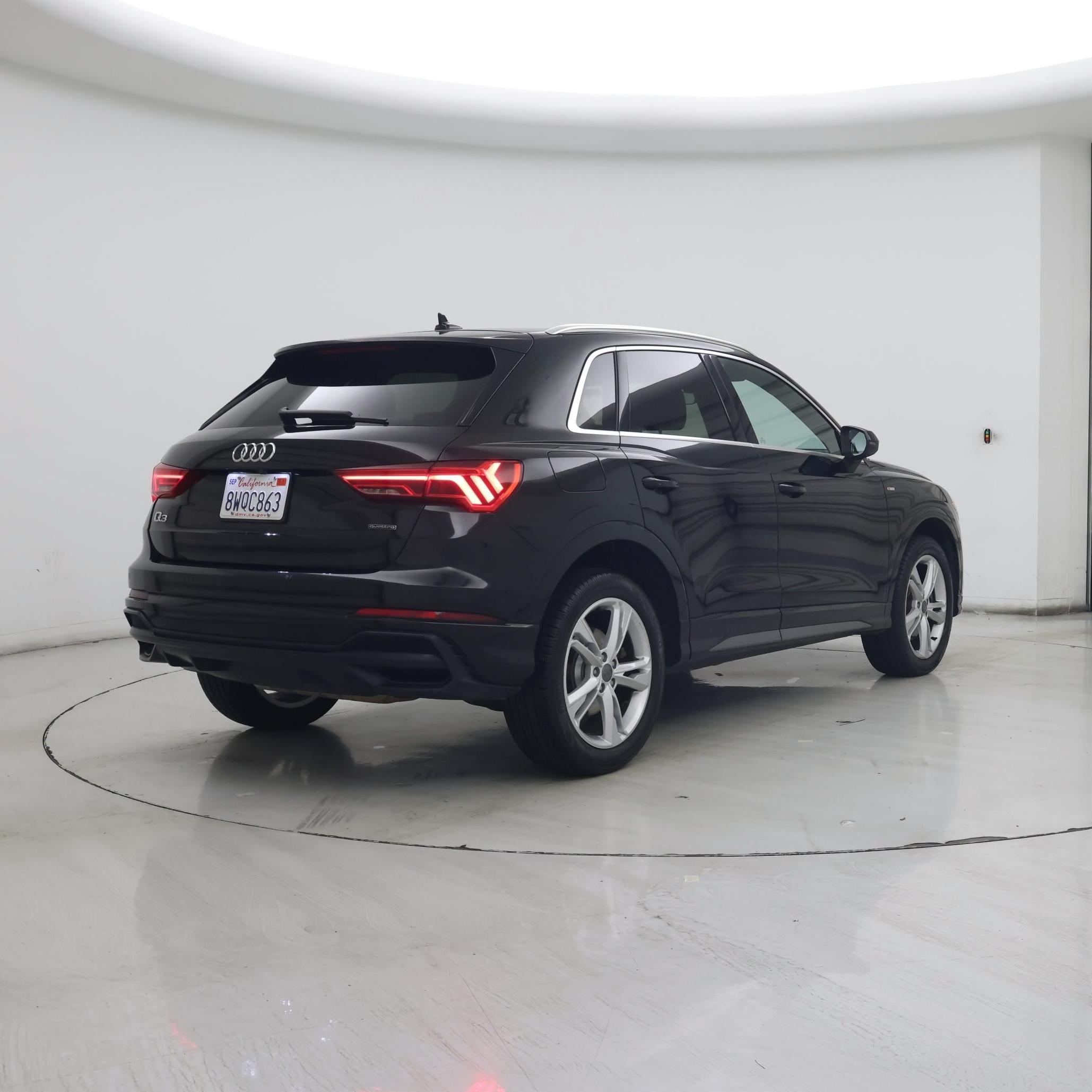 Thumbnail: 2020 Audi Q3 - 8