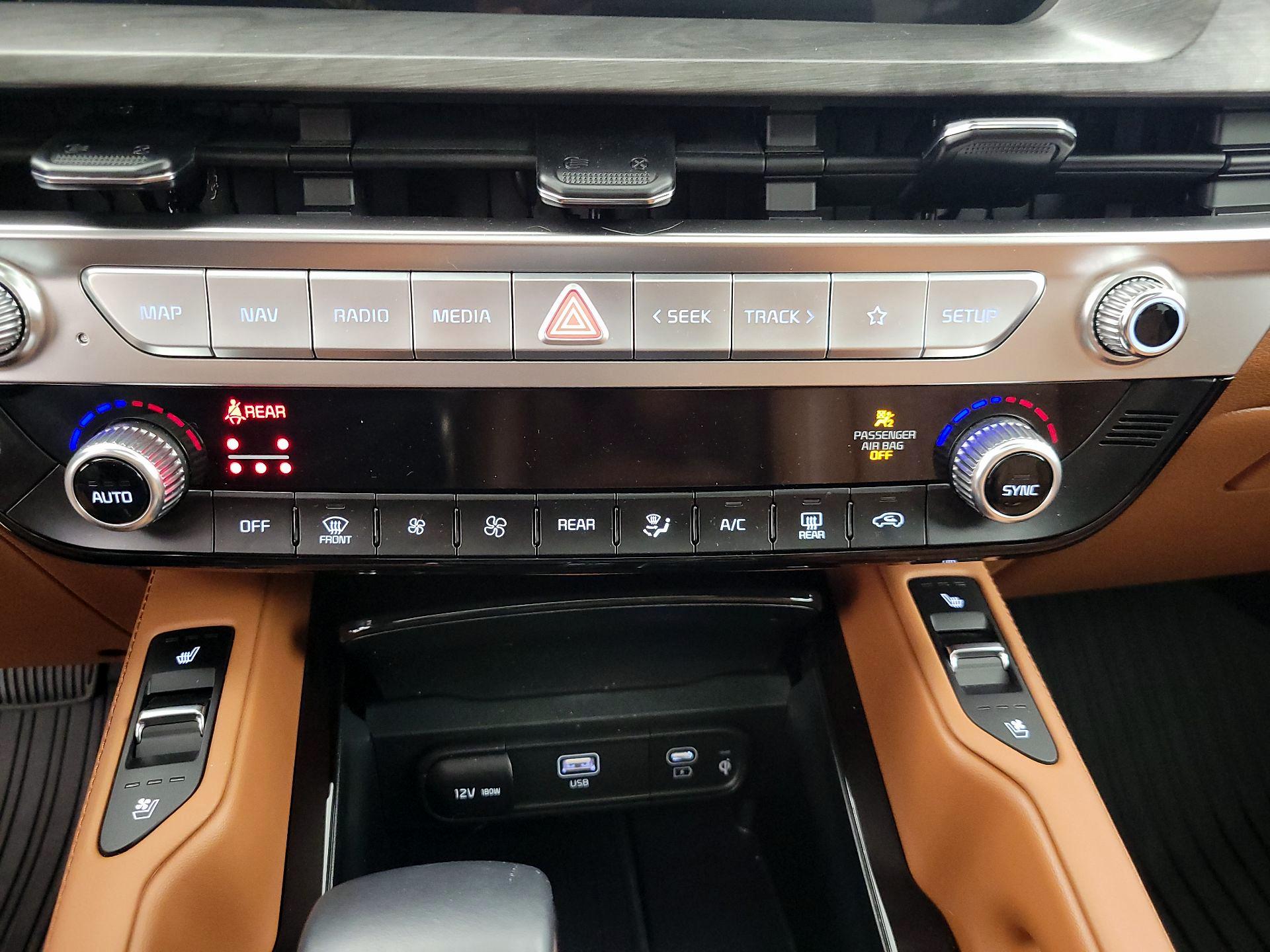 Thumbnail: 2025 Kia Telluride - 17