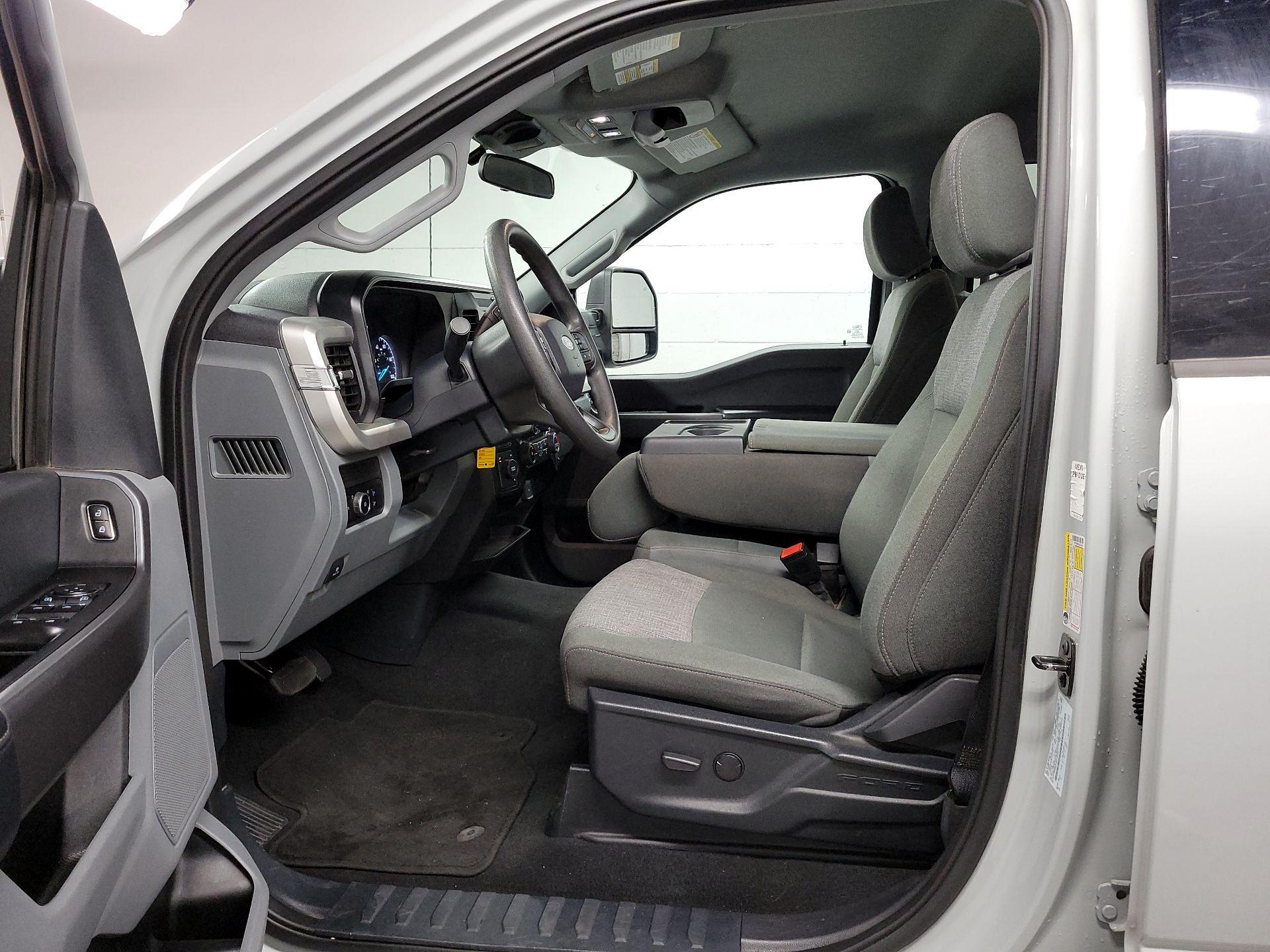 Thumbnail: 2025 Ford F-250 - 11