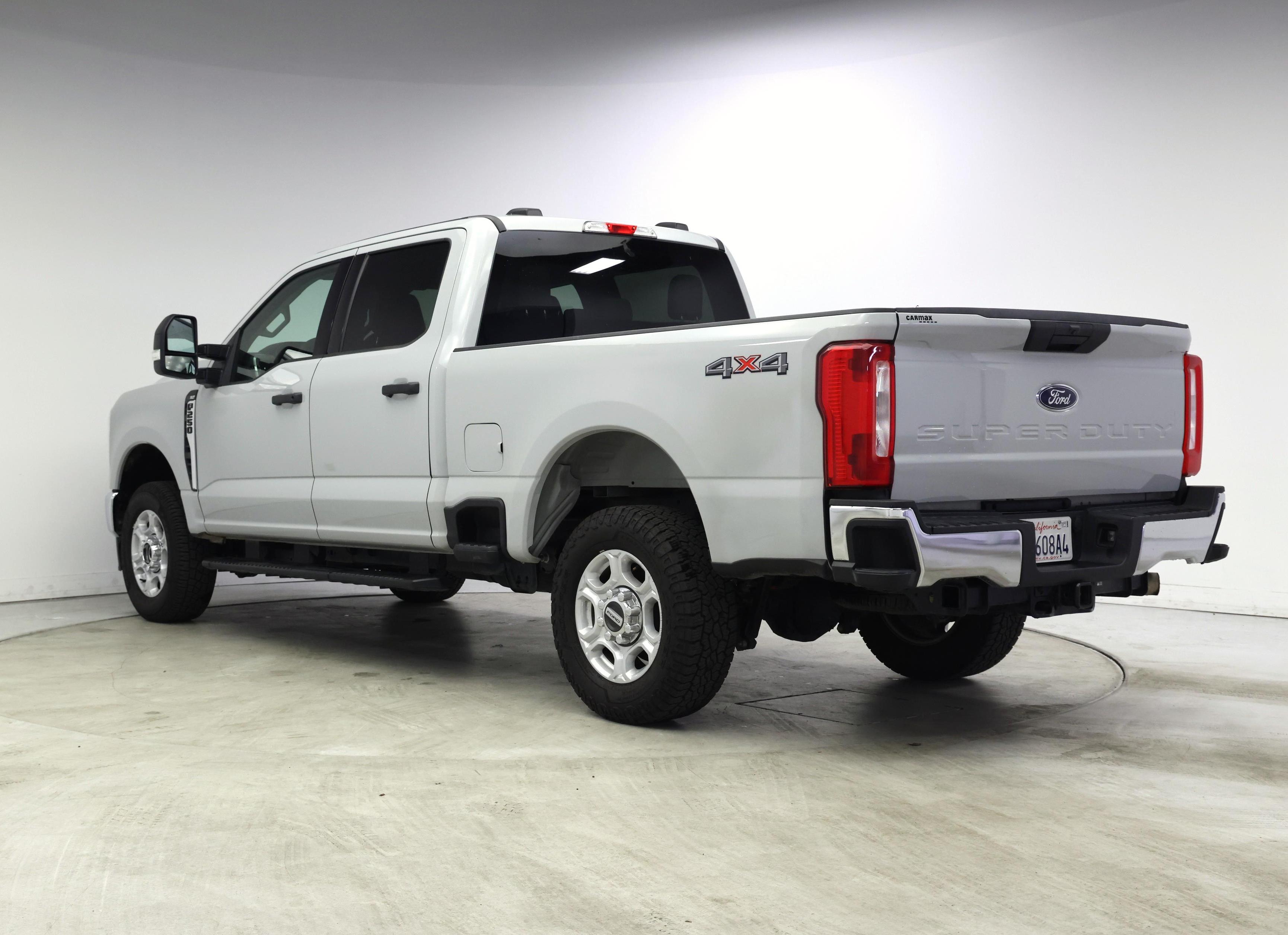 Thumbnail: 2025 Ford F-250 - 2