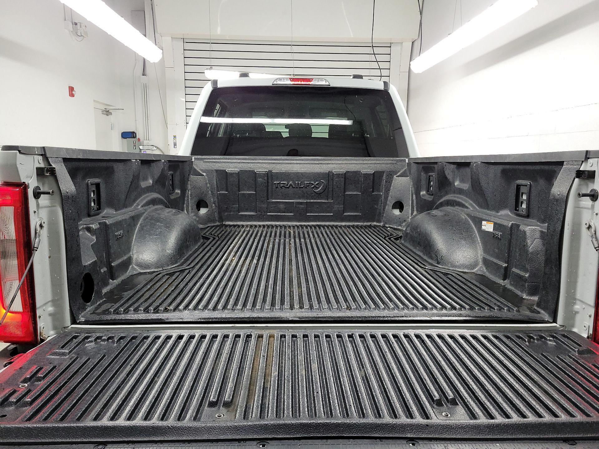 Thumbnail: 2025 Ford F-250 - 20