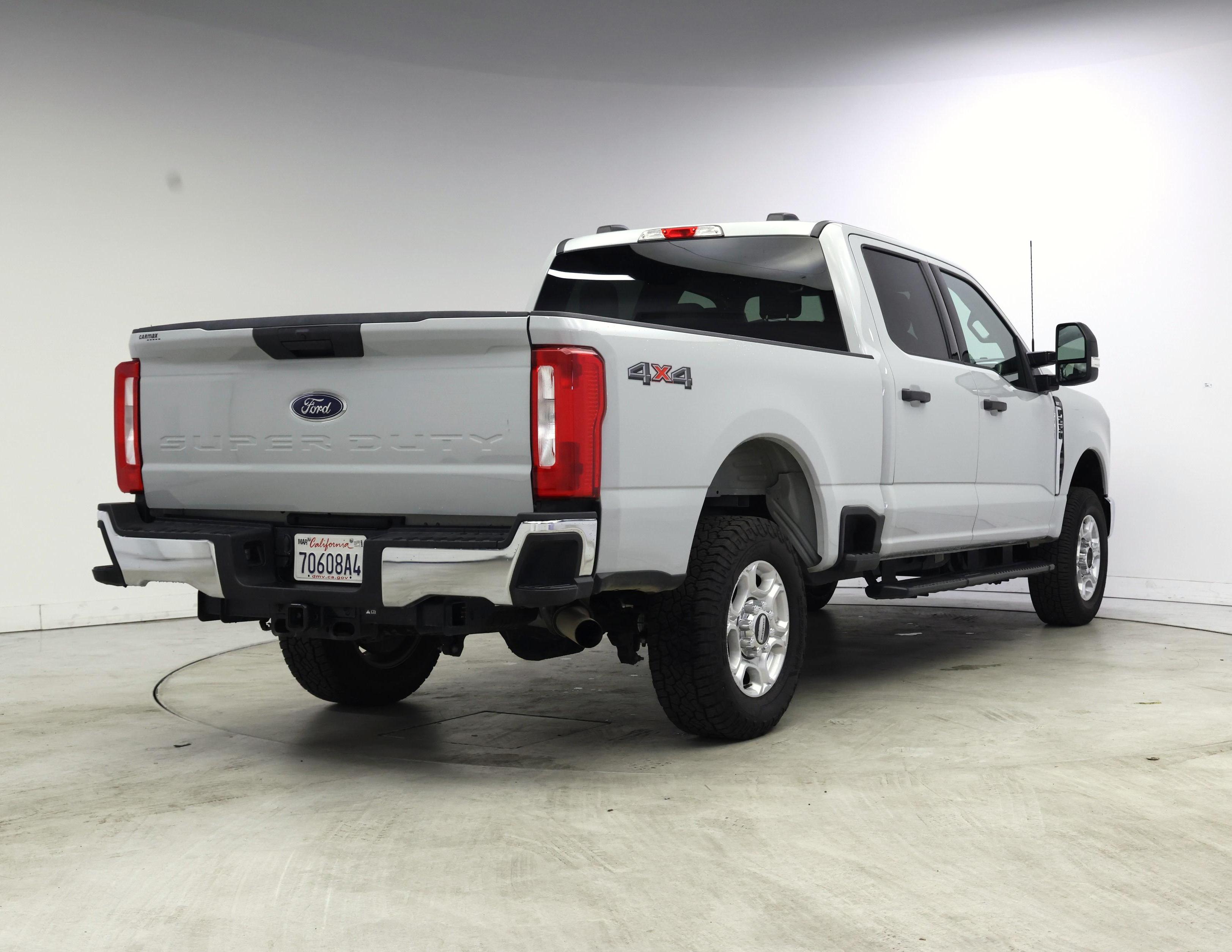 Thumbnail: 2025 Ford F-250 - 8