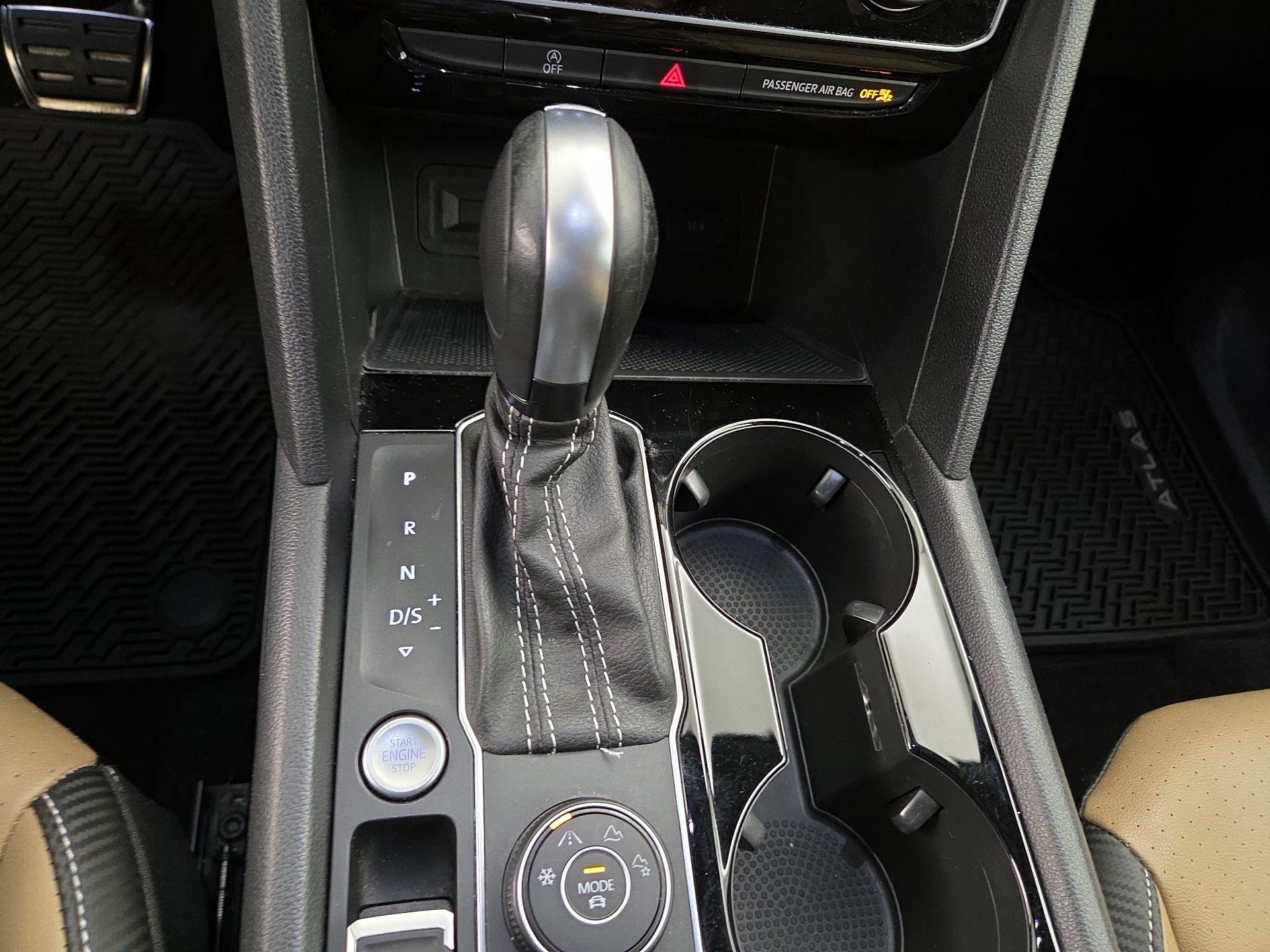 Thumbnail: 2022 Volkswagen Atlas - 18