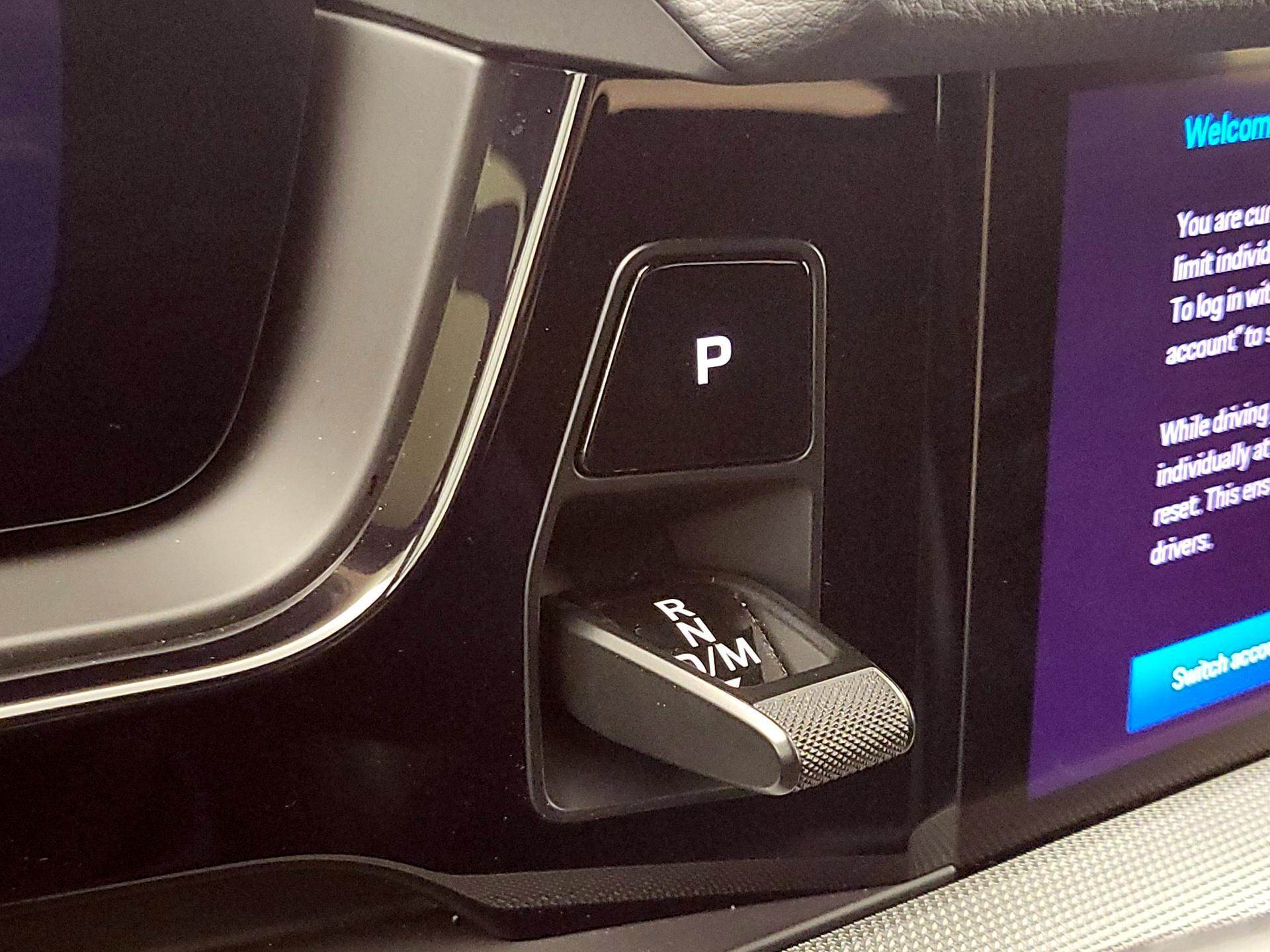 Thumbnail: 2024 Porsche Cayenne - 17