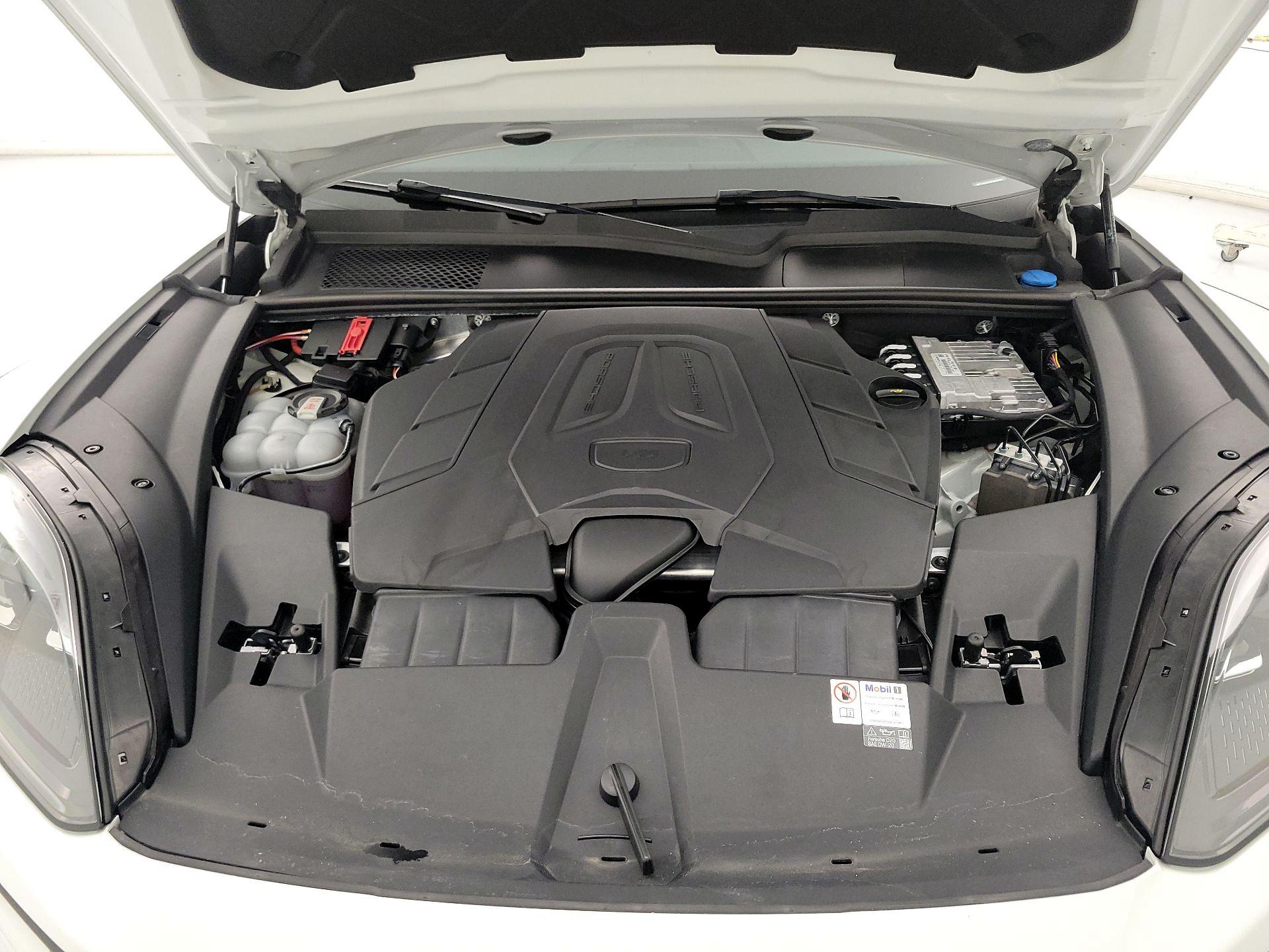 Thumbnail: 2024 Porsche Cayenne - 20