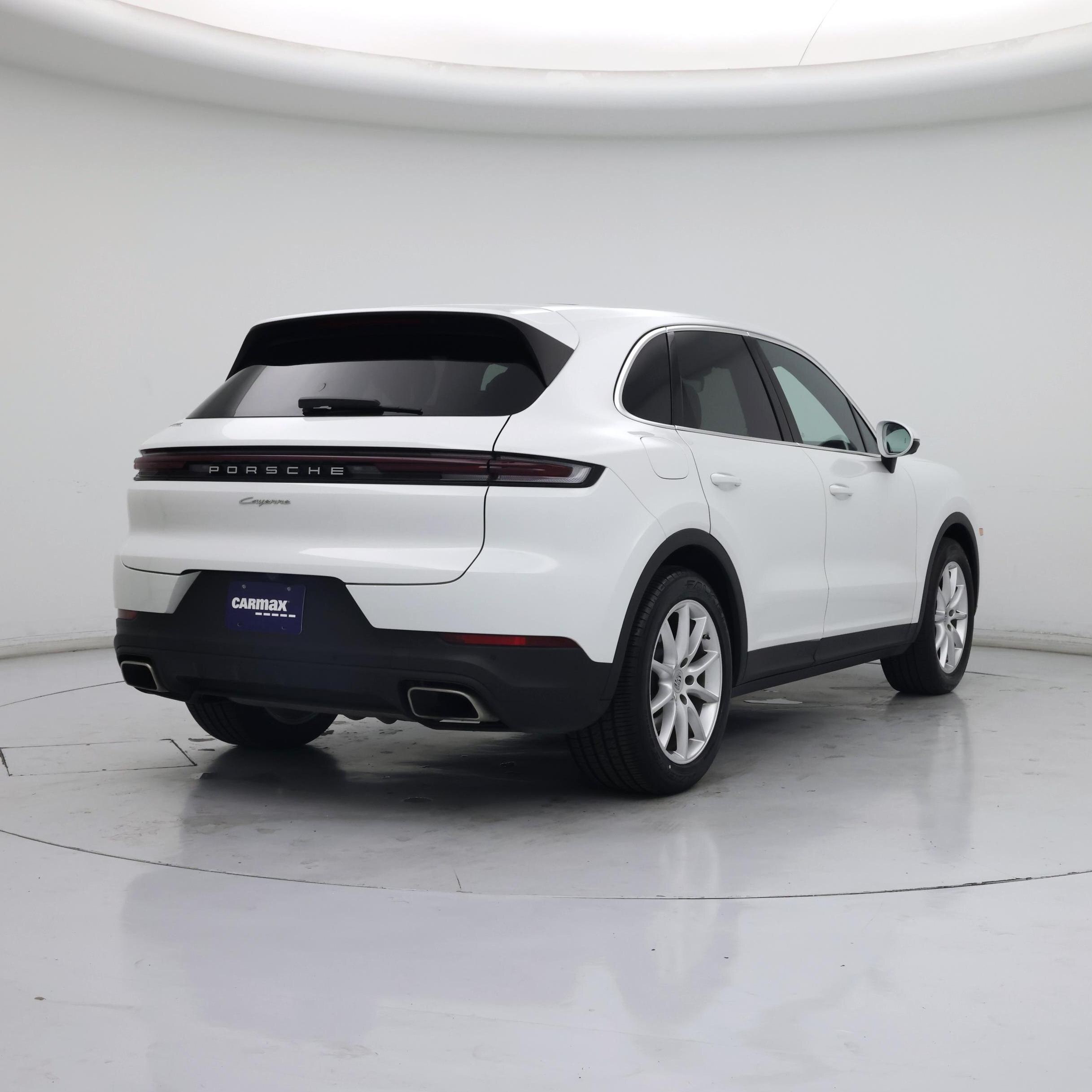 Thumbnail: 2024 Porsche Cayenne - 8