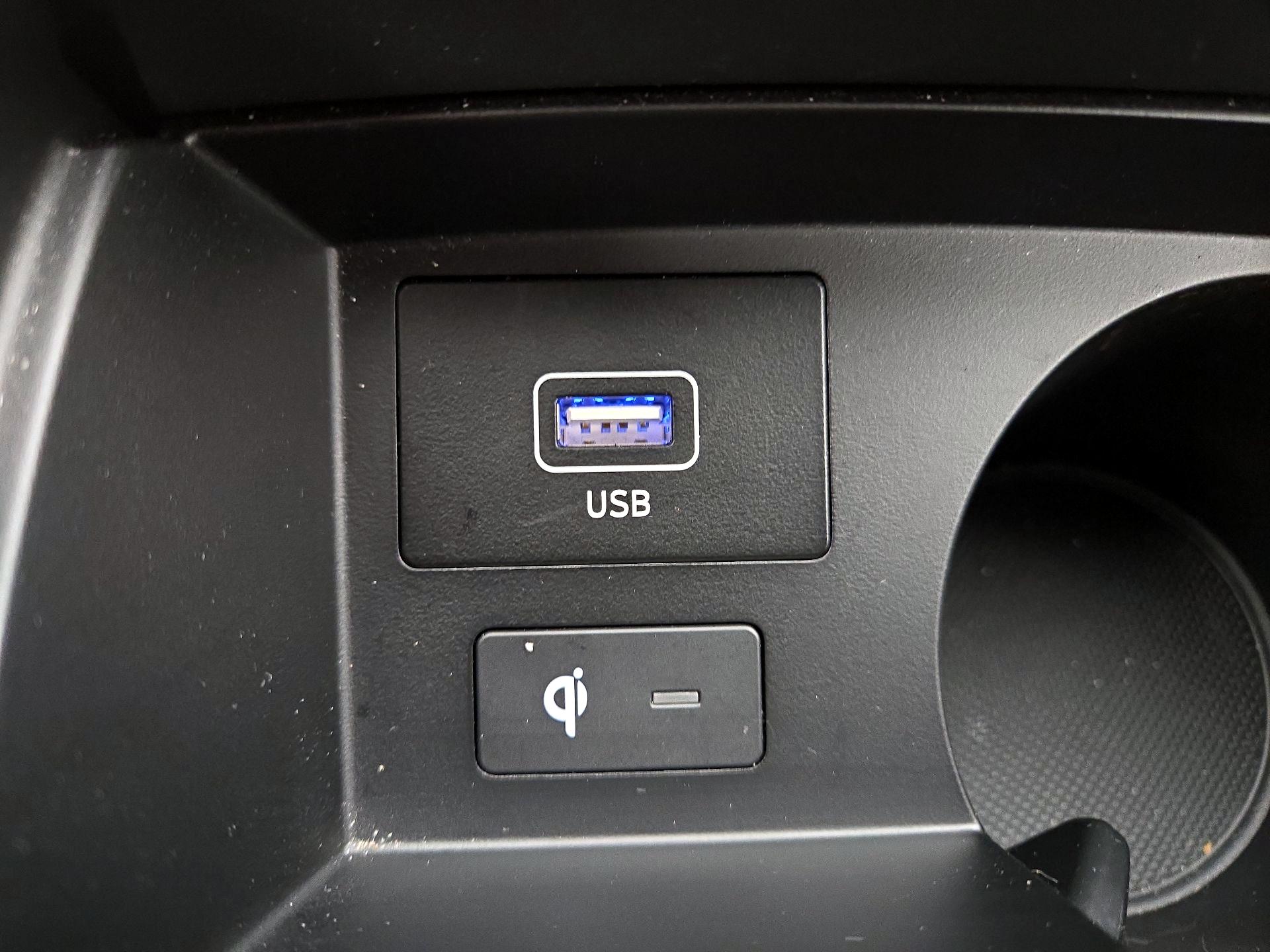 Thumbnail: 2023 Hyundai Santa Fe - 19