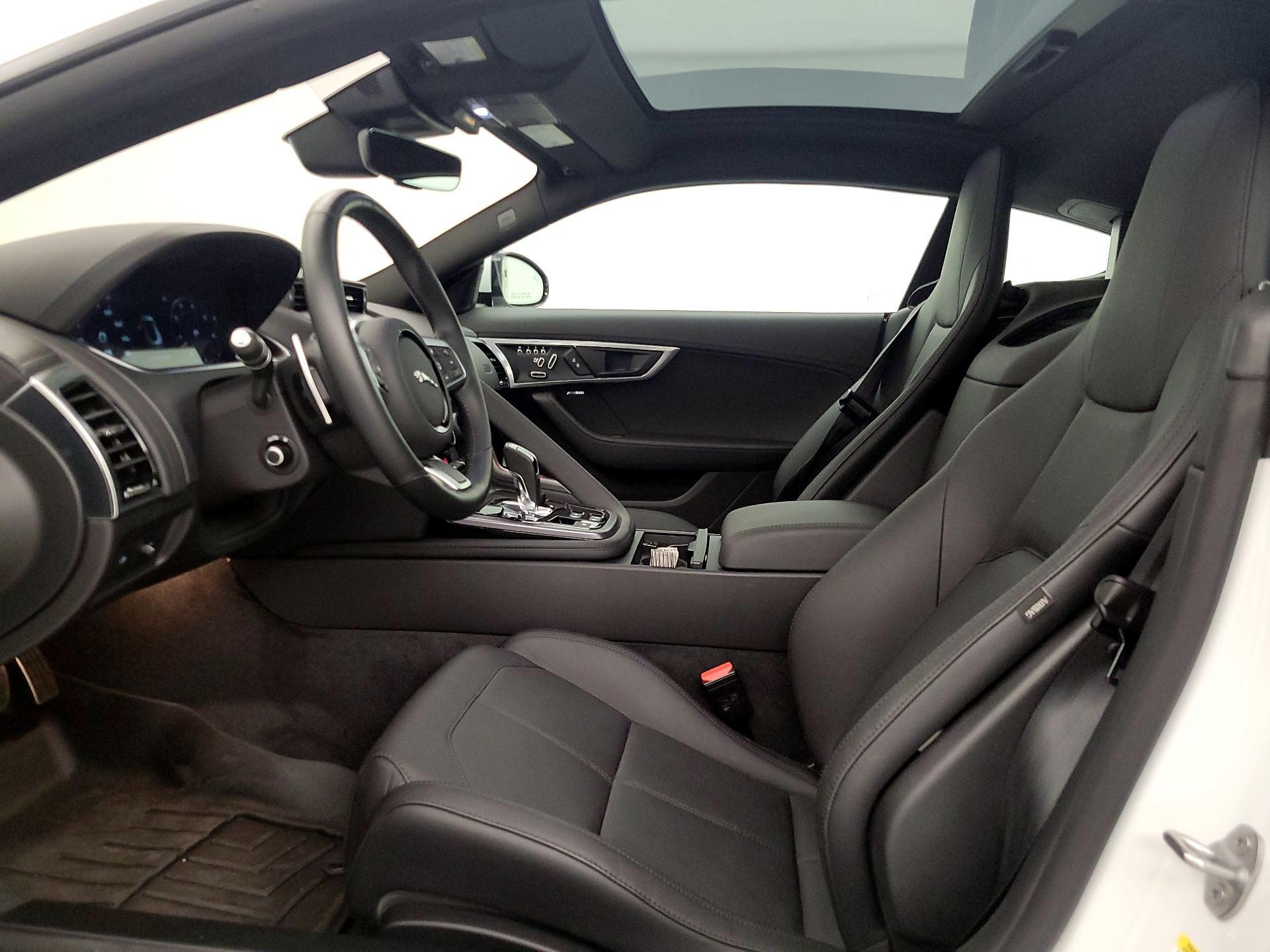 Thumbnail: 2022 Jaguar F-Type - 11