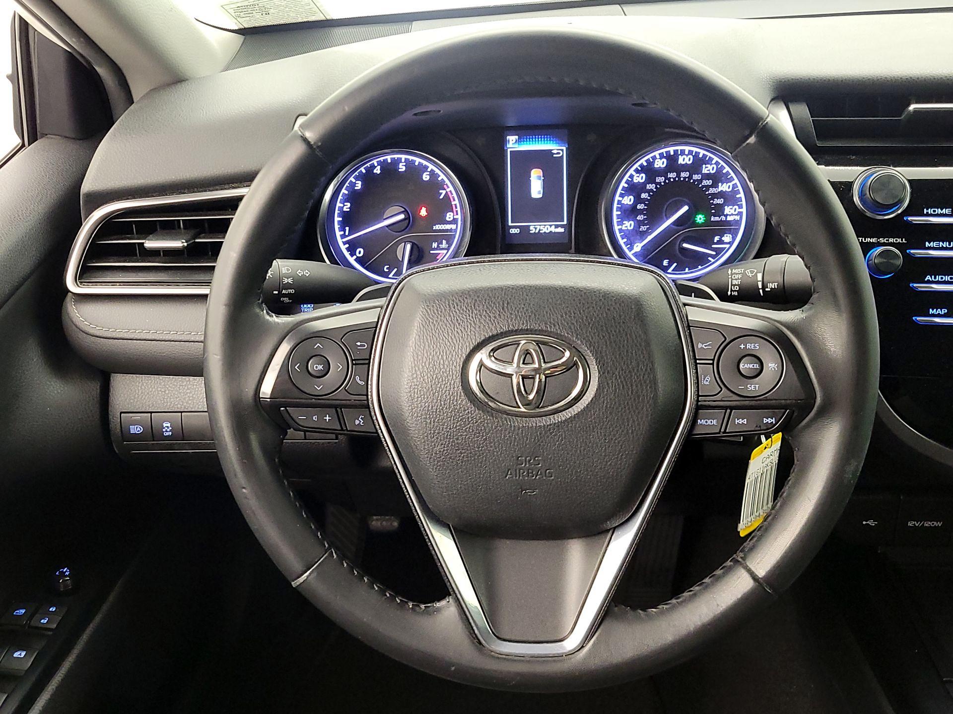 Thumbnail: 2020 Toyota Camry - 10
