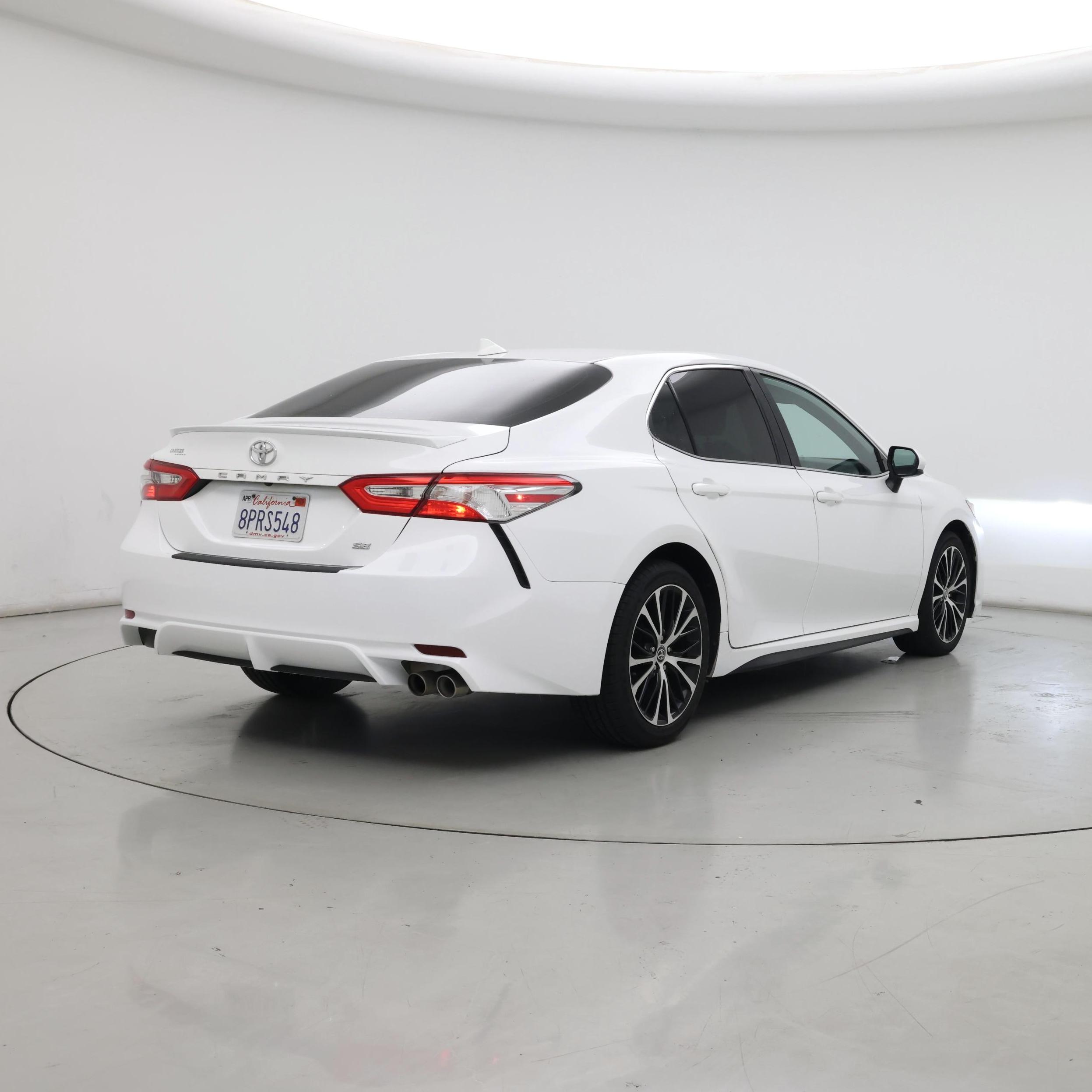 Thumbnail: 2020 Toyota Camry - 8