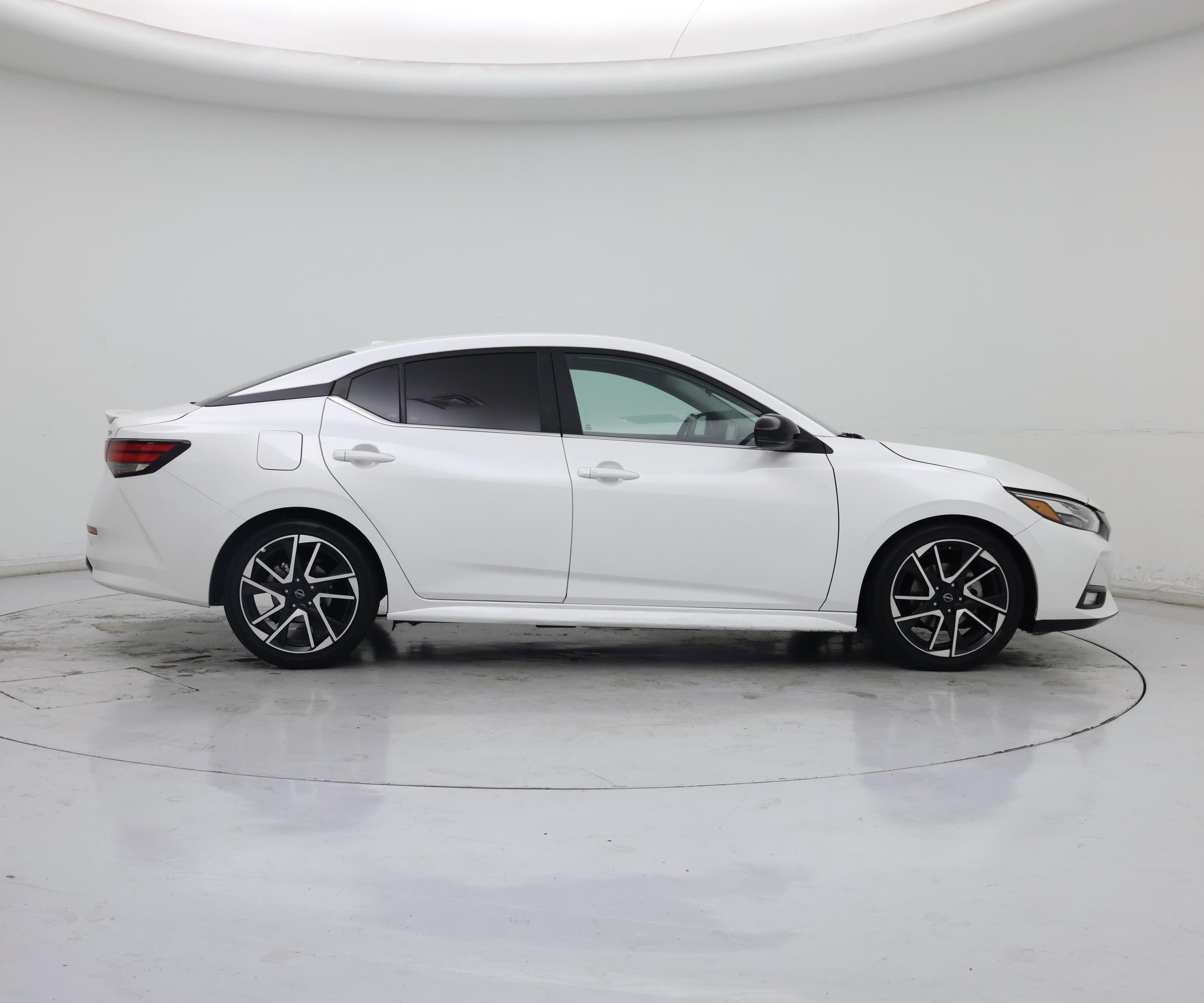 Thumbnail: 2021 Nissan Sentra - 7