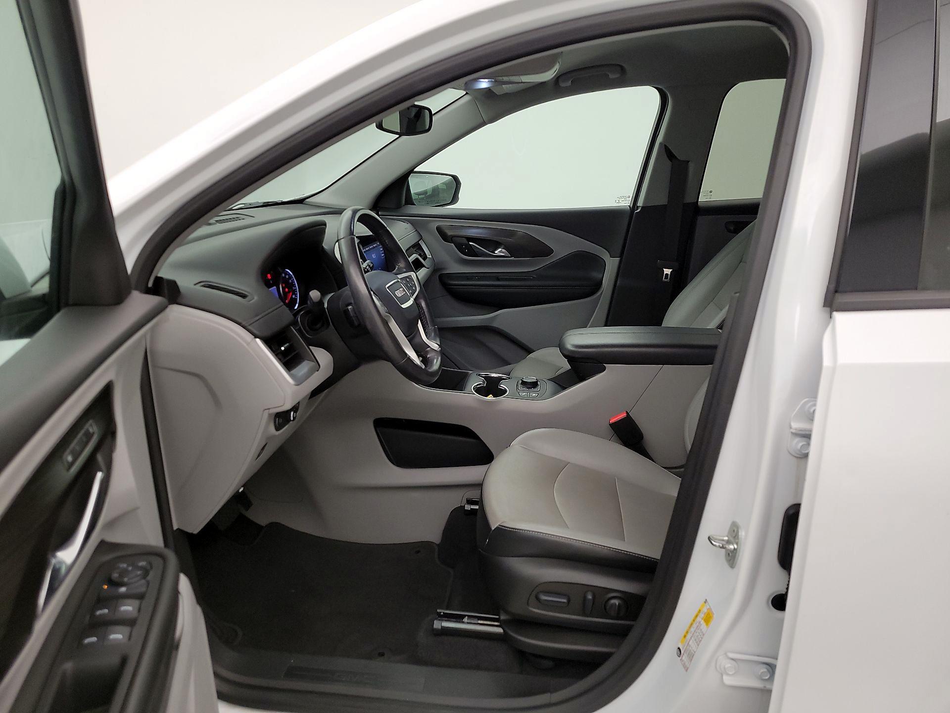 Thumbnail: 2022 GMC Terrain - 9