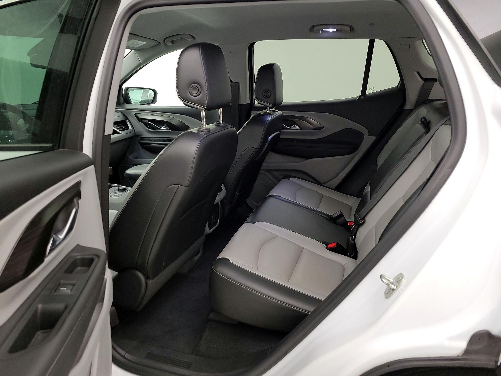 Thumbnail: 2022 GMC Terrain - 17