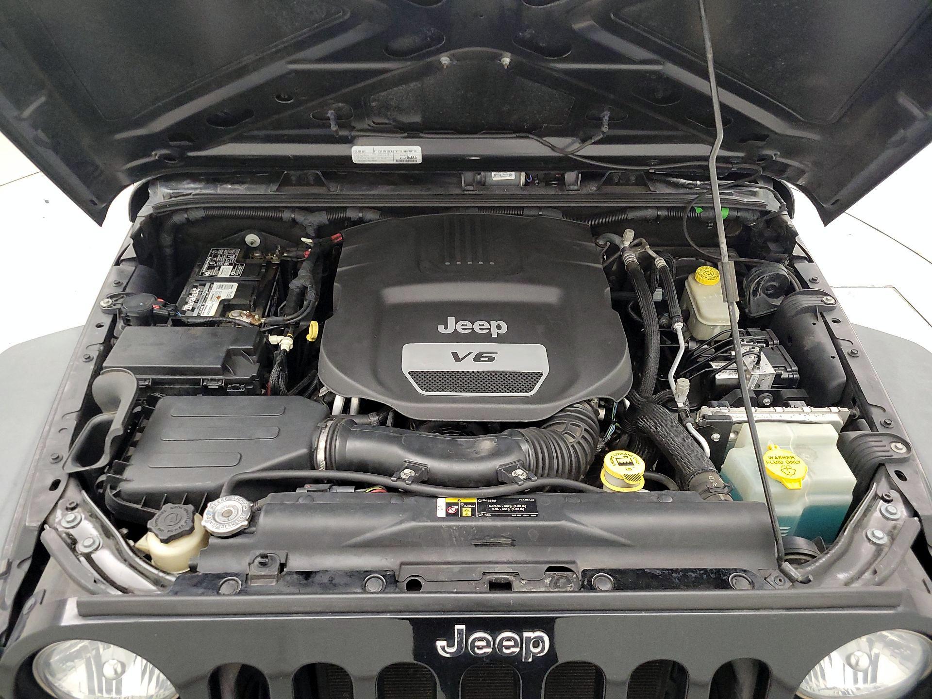 Thumbnail: 2017 Jeep Wrangler - 20