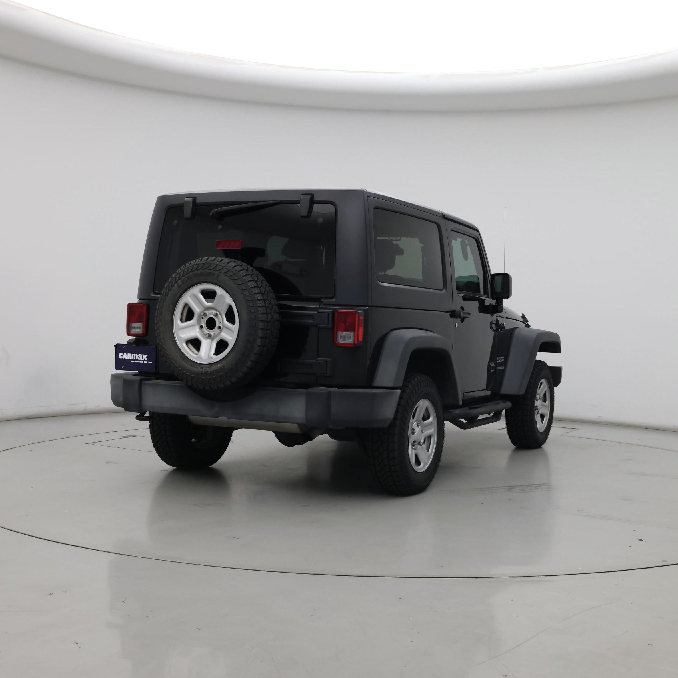 Thumbnail: 2017 Jeep Wrangler - 8