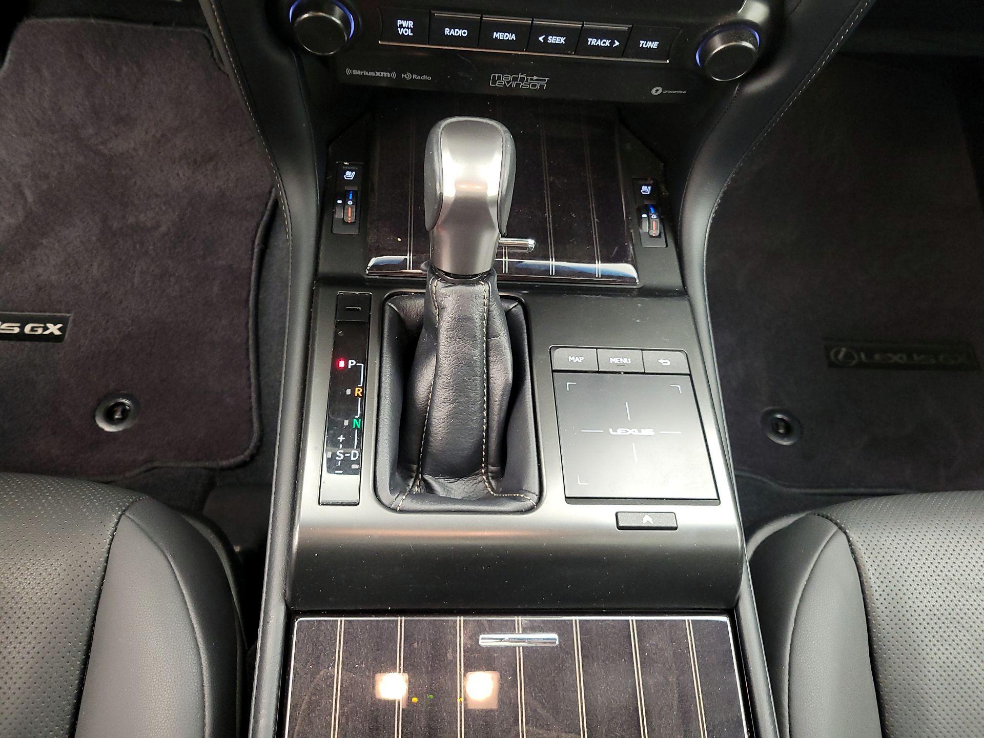 Thumbnail: 2023 Lexus GX - 18