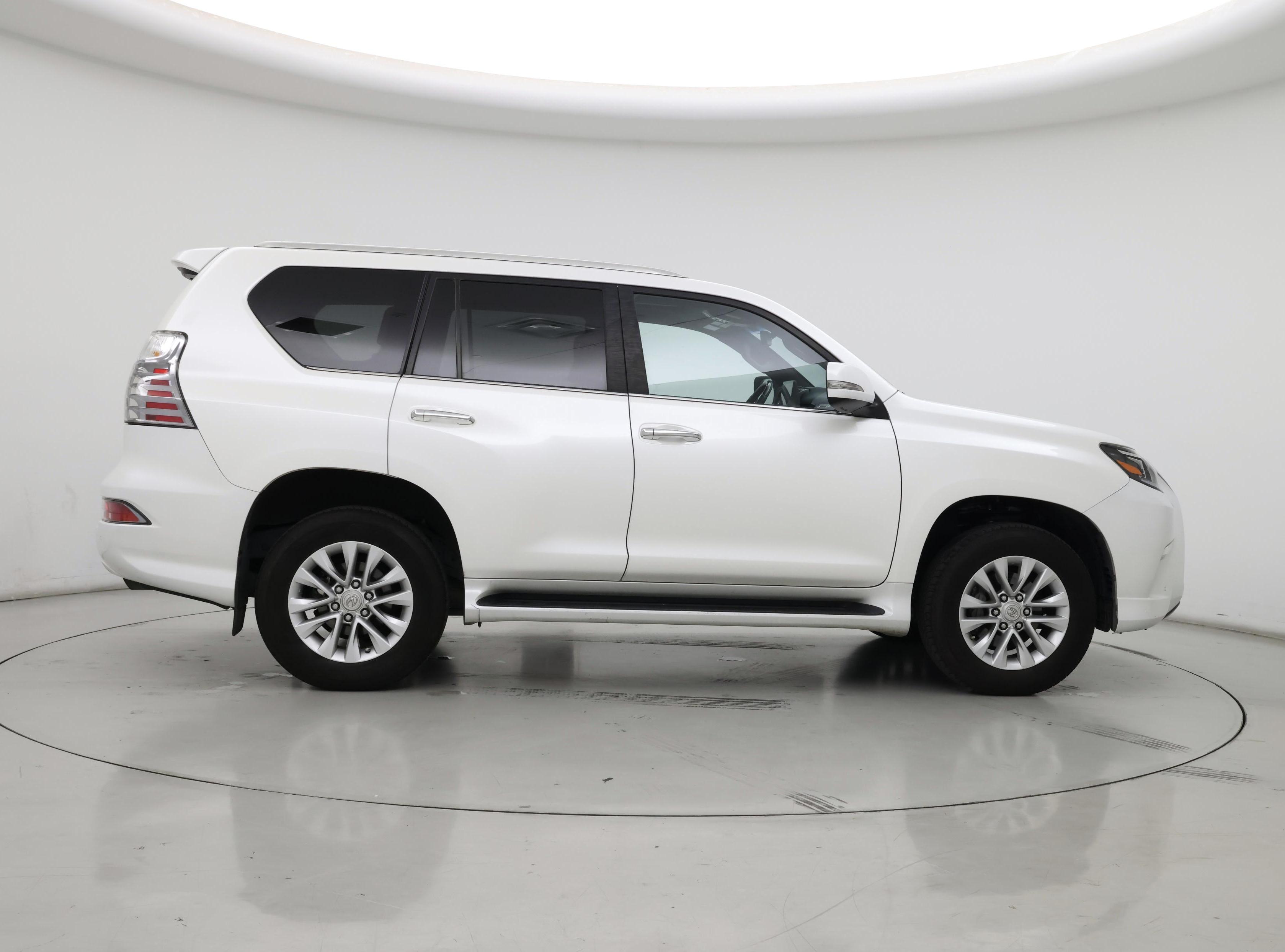 Thumbnail: 2023 Lexus GX - 7