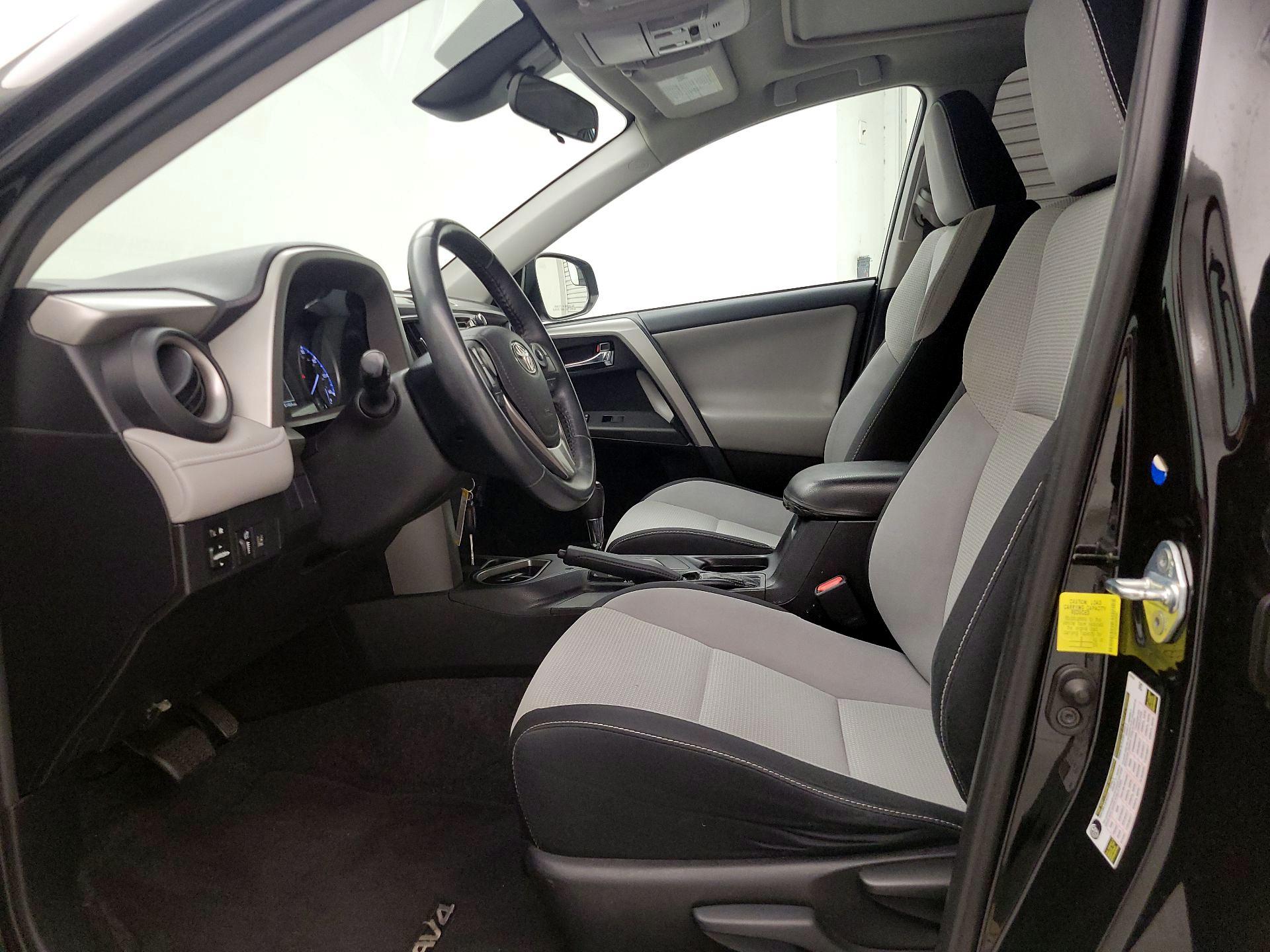 Thumbnail: 2017 Toyota RAV4 - 11