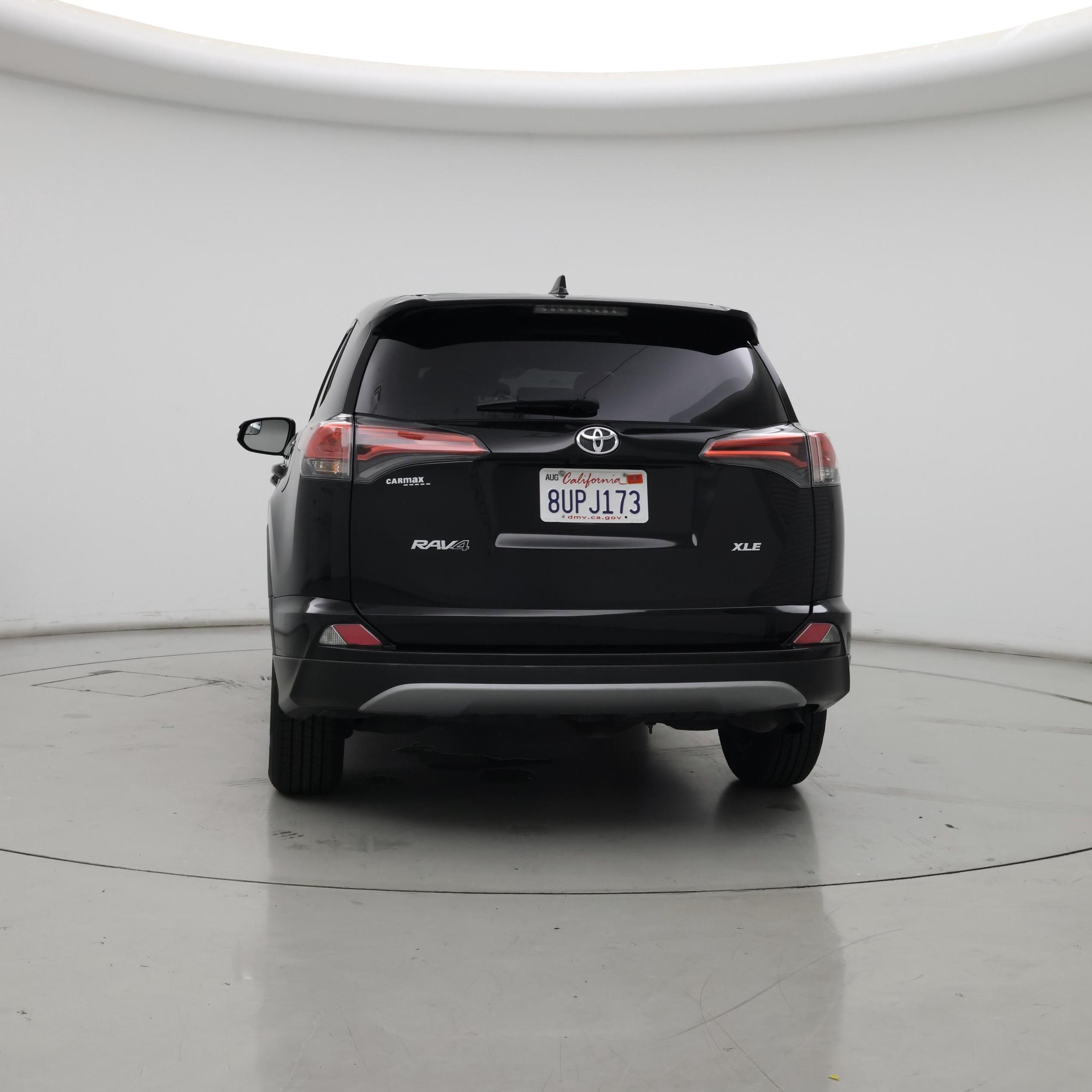 Thumbnail: 2017 Toyota RAV4 - 6