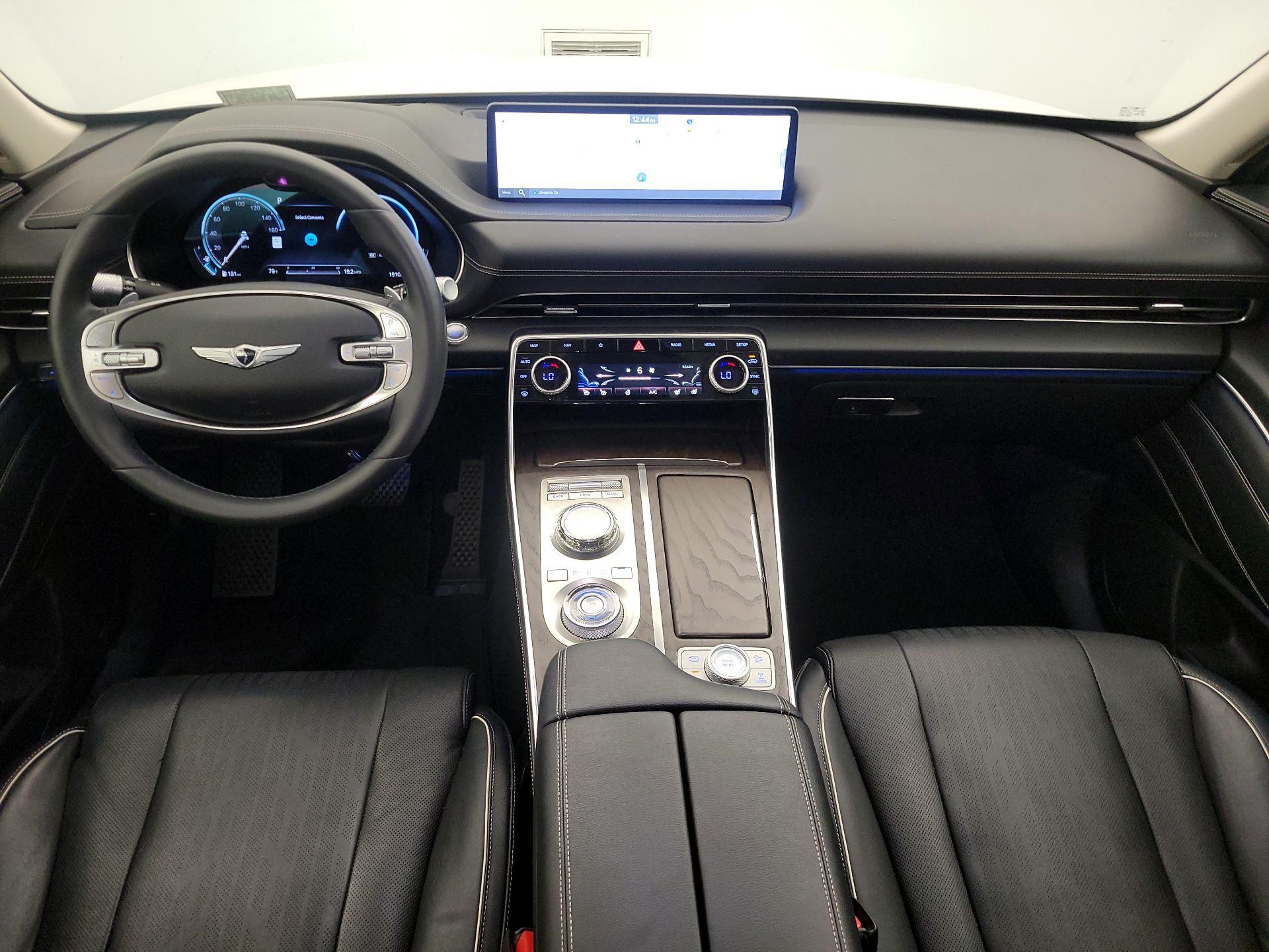 Thumbnail: 2023 Genesis GV80 - 9