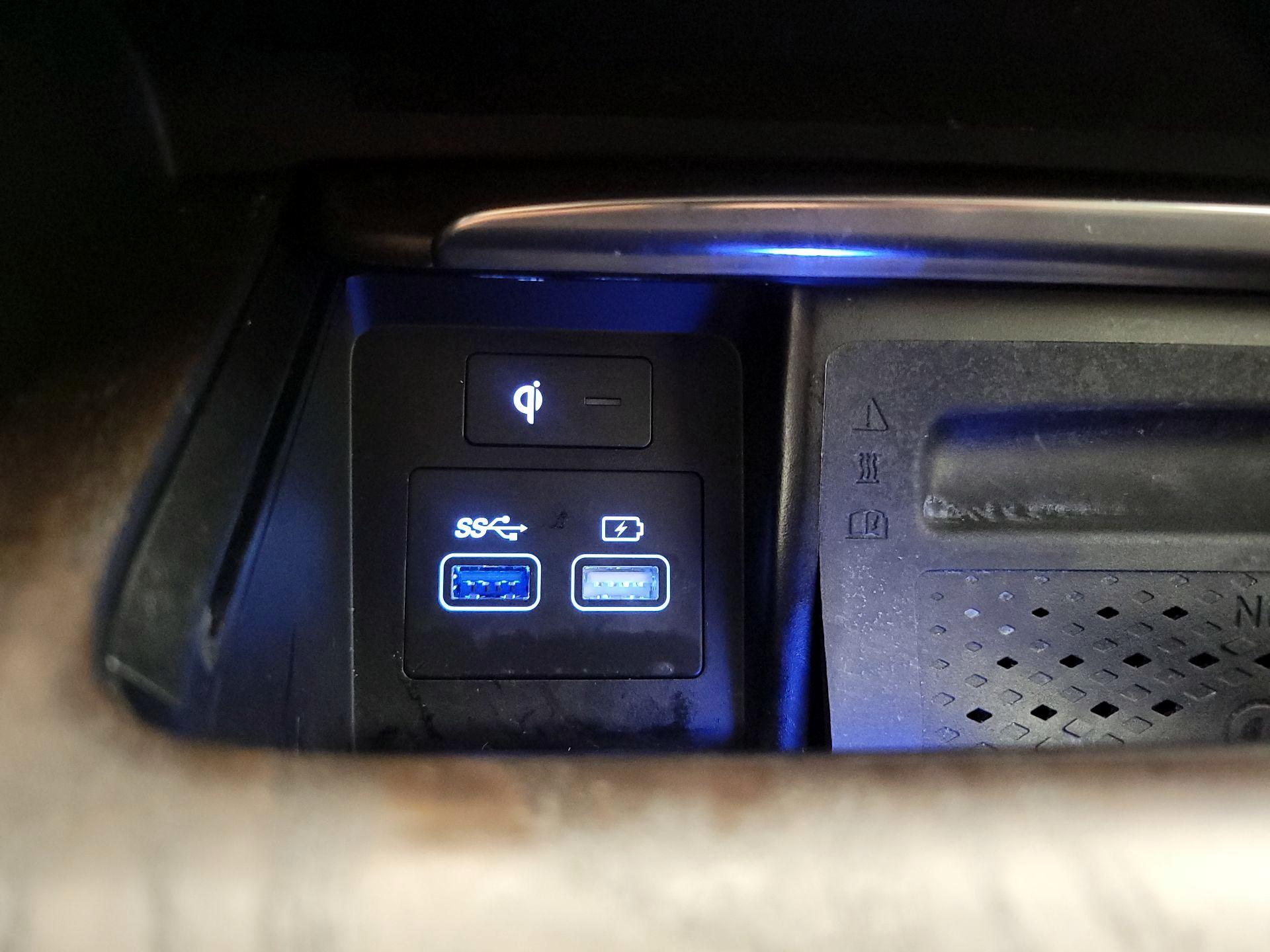 Thumbnail: 2023 Genesis GV80 - 19