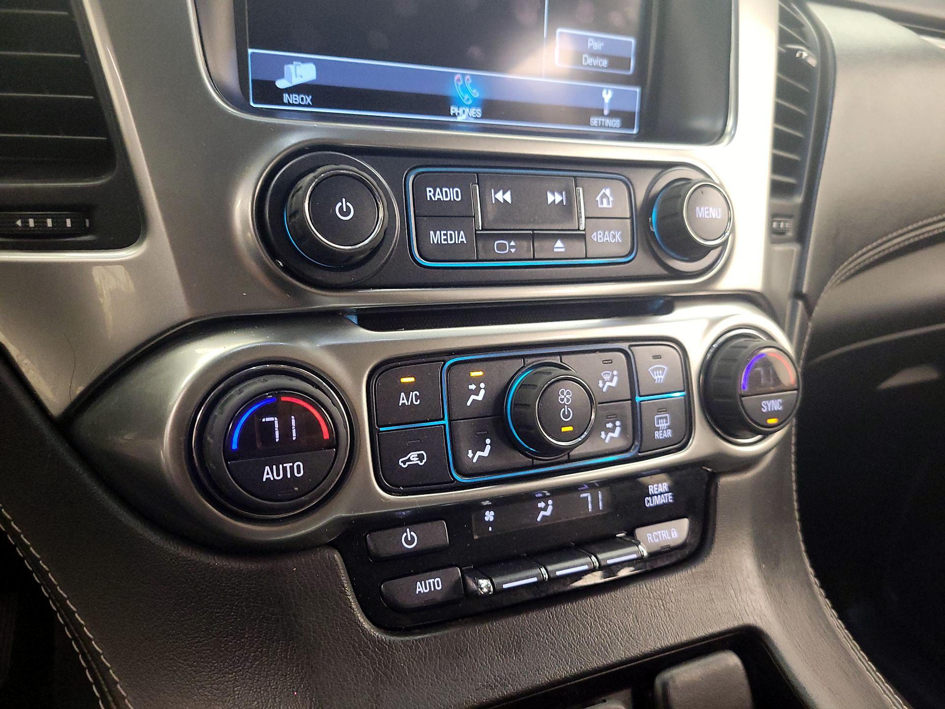 Thumbnail: 2019 Chevrolet Tahoe - 16