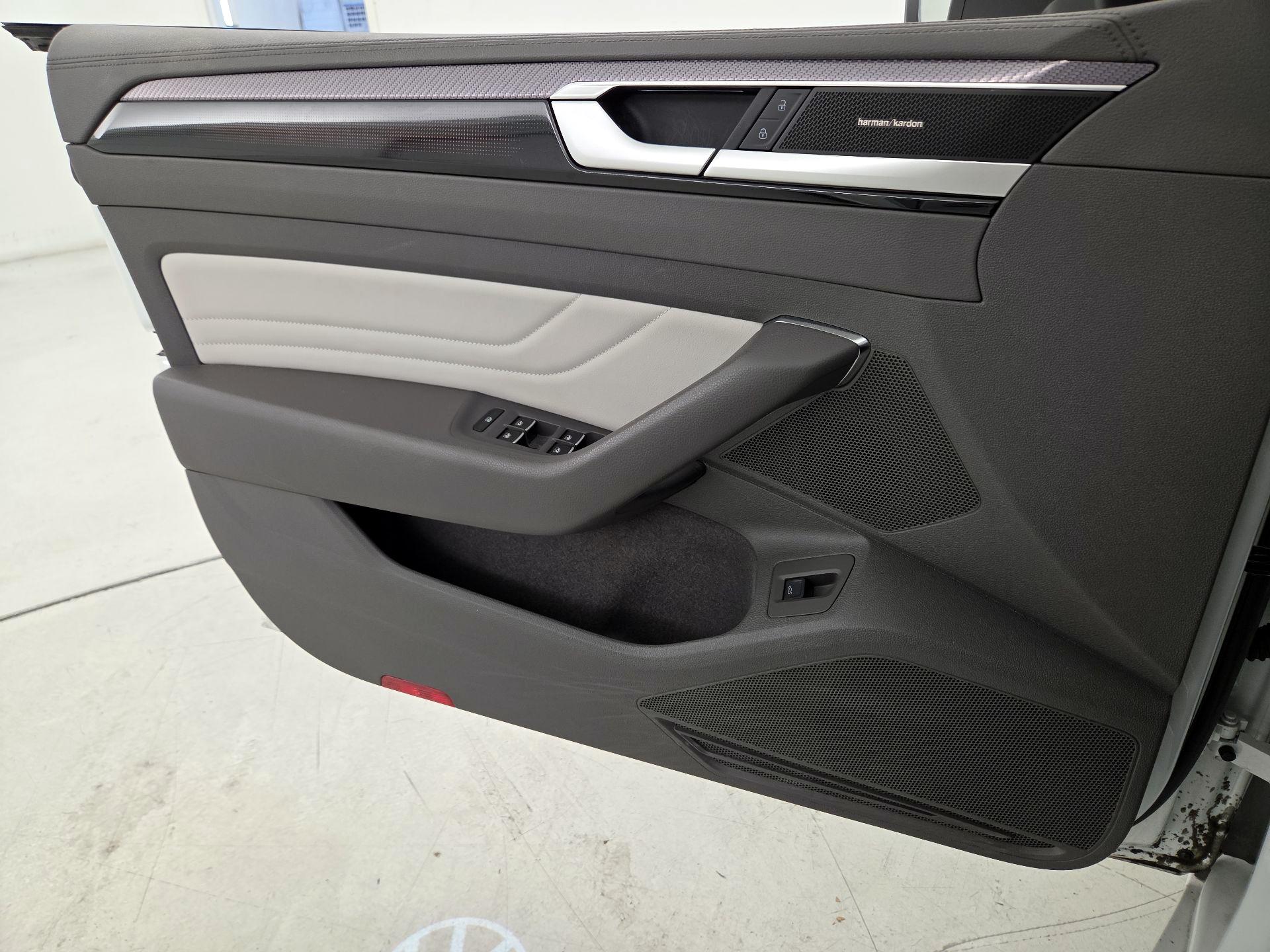 Thumbnail: 2023 Volkswagen Arteon - 12