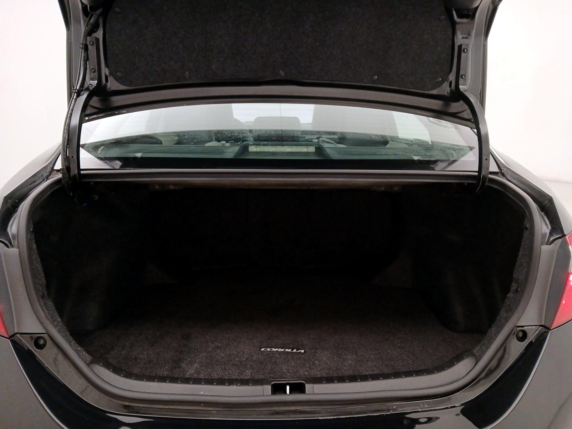 Thumbnail: 2015 Toyota Corolla - 20